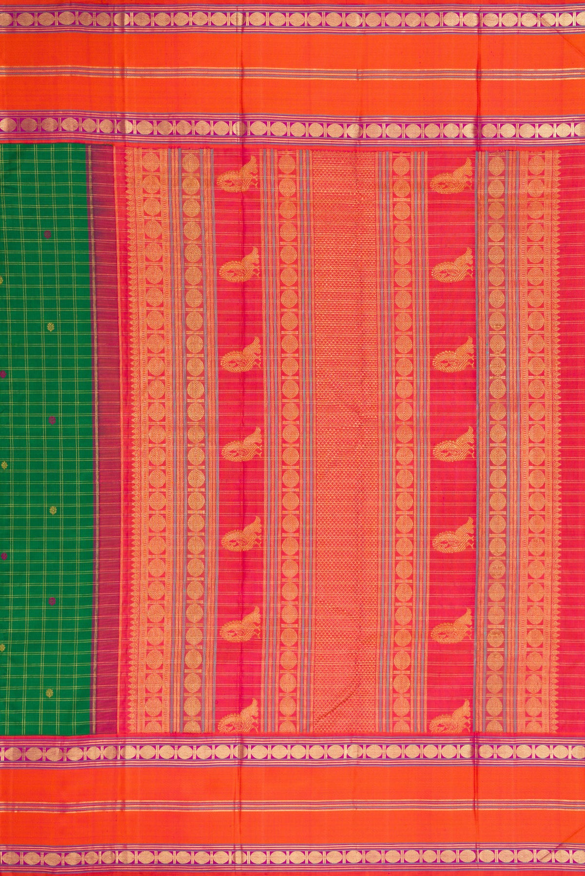Close up image of the pallu of Pure Silk Pure Zari Green Dual Tone Kanjivaram Saree with Checked design on the body and Zari And Thread Border. 