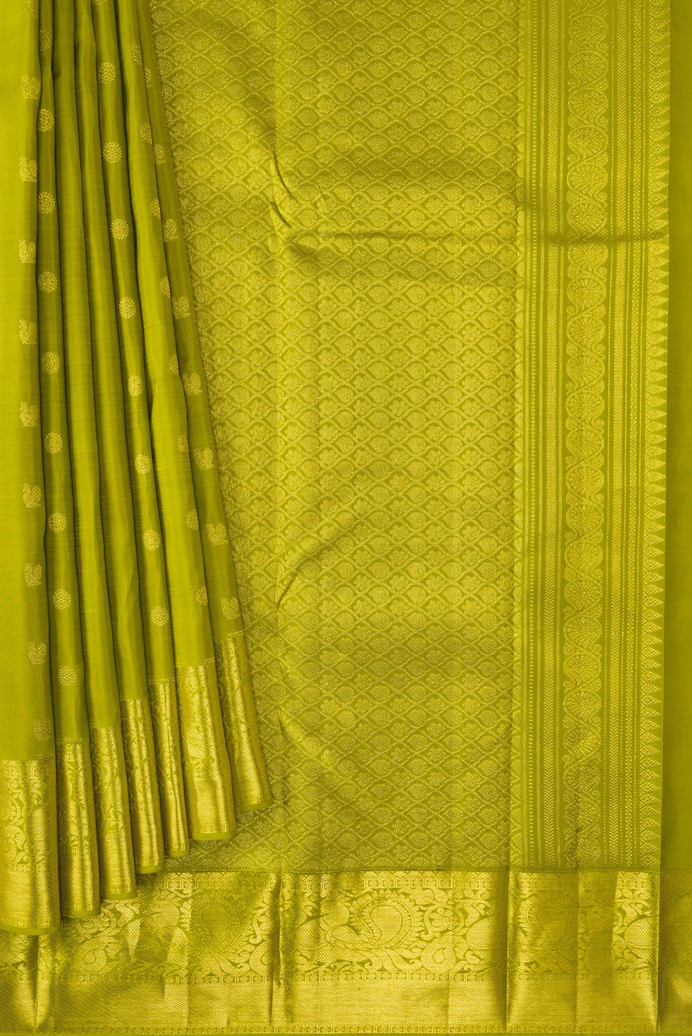 Pleats and pallu of Parrot Green Dual Tone Kanjivaram Silk Saree with Zari Butta on the body and Zari Border. 