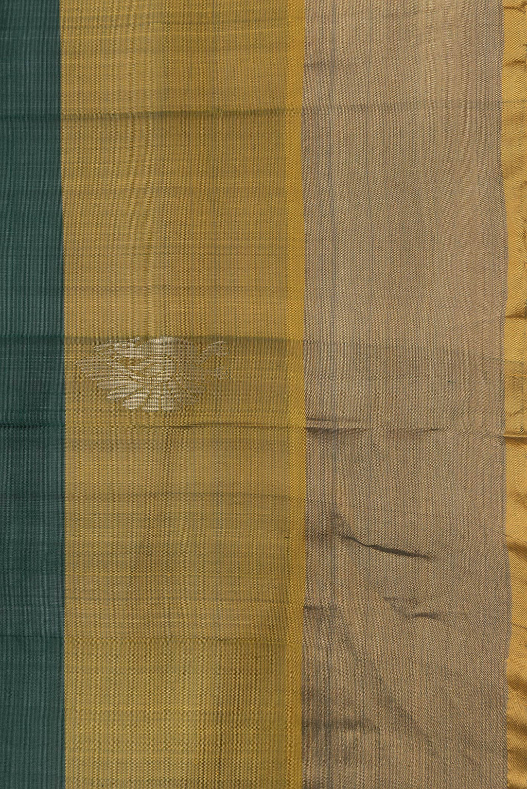 Border image of Bottle Green Dual Tone Uppada Silk Saree with Zari Butta on the body and Fancy Border. 