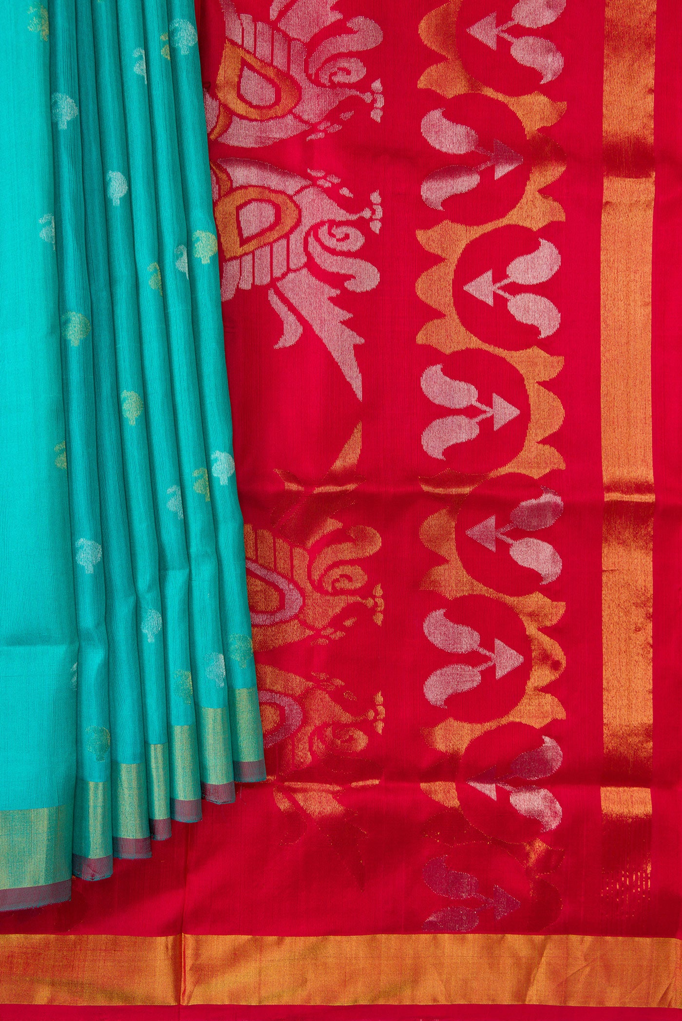 Pleats and pallu of Sea Green Dual Tone Uppada Silk Saree with Zari Butta on the body and Zari Border. 