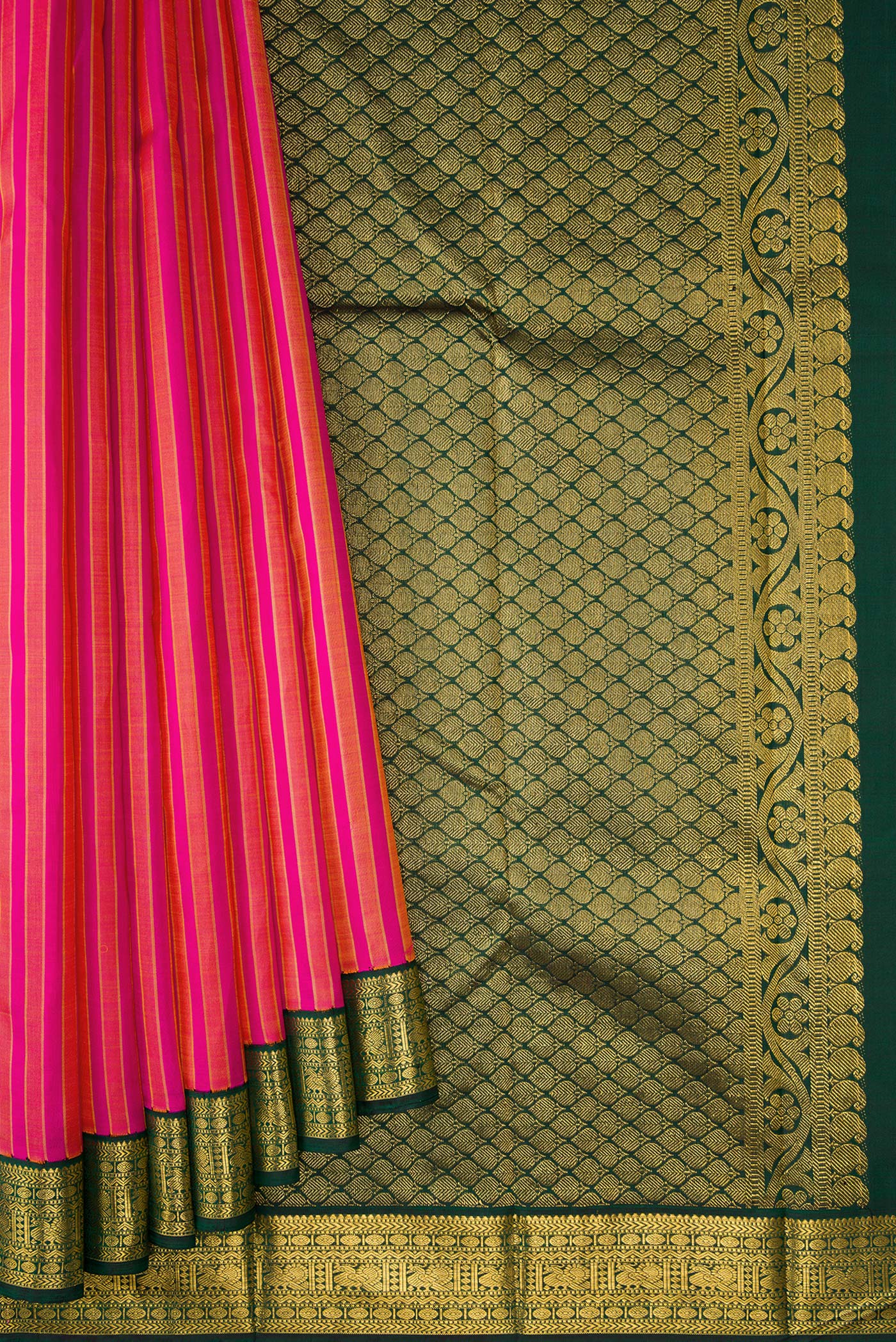 Pleats and pallu of Pink Dual Tone Kanjivaram Silk Saree with Stripes on the body and Zari Border. 