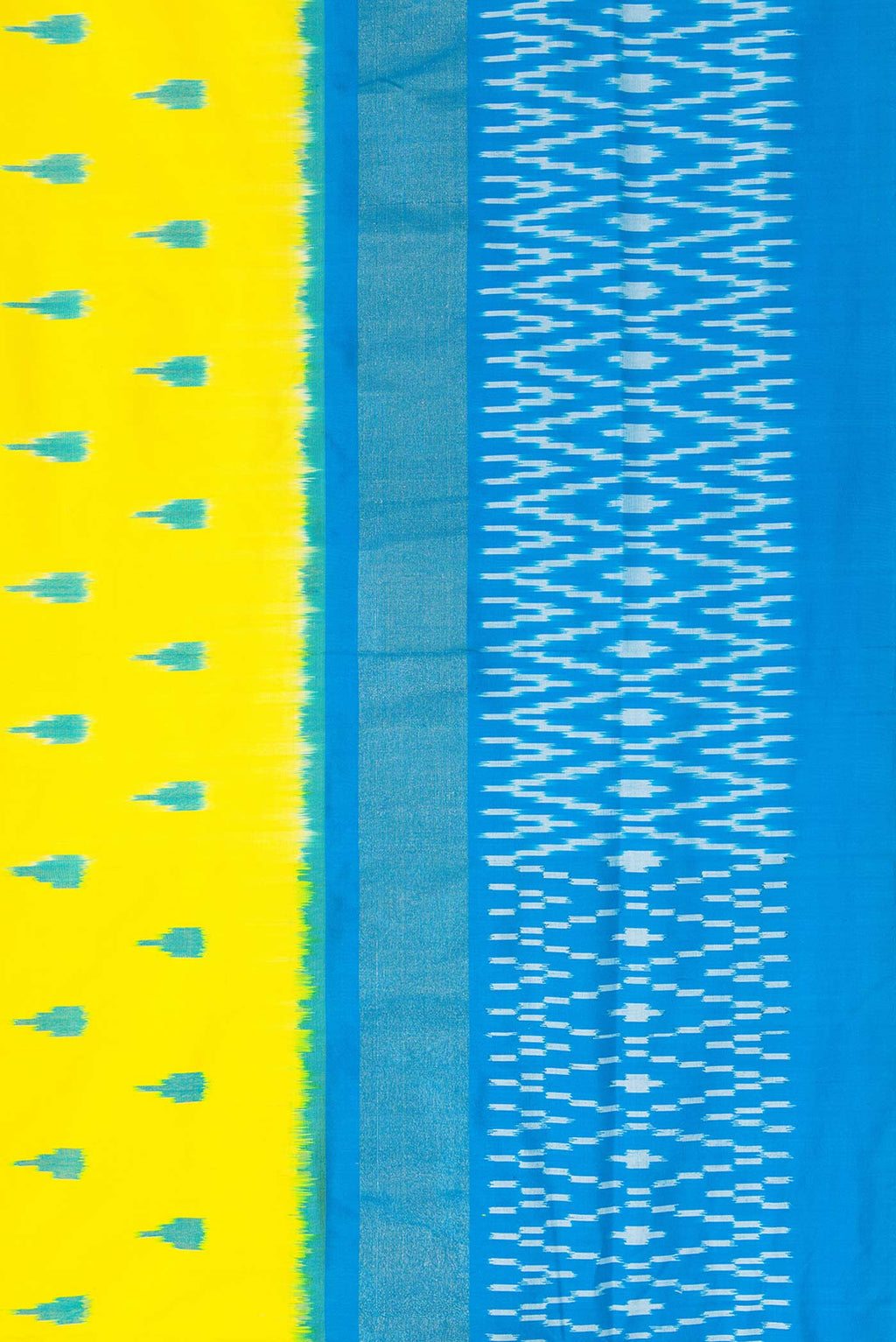 Border image of Lemon Yellow Pochampally Silk Saree with Pure Ikat on the body and Zari Border