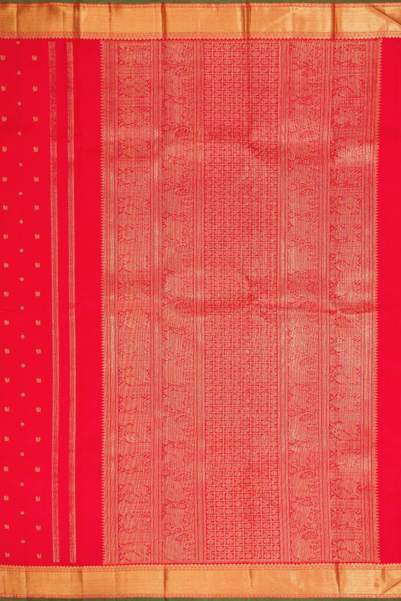 Close up image of the pallu of Pure Silk Pure Zari Red Dual Tone Kanchipuram Saree with Zari Butta on the body and Zari Border. 