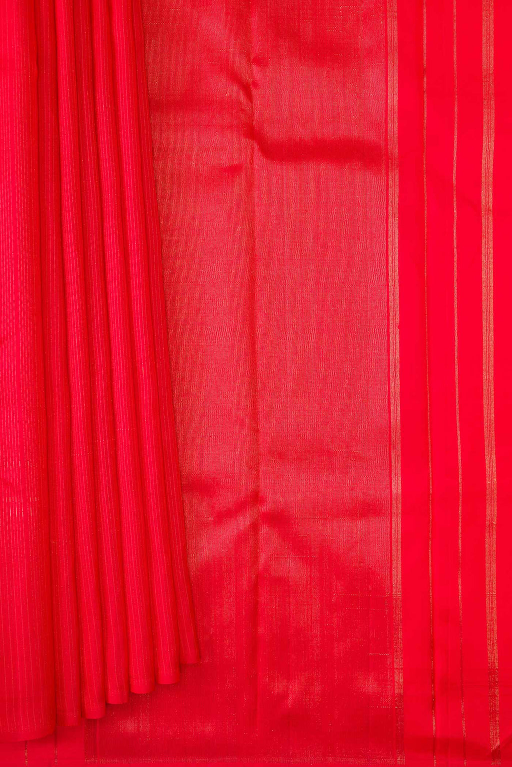 Pleats and pallu of Pure Silk Pure Zari Red Dual Tone Kanjivaram Saree with Stripes on the body and Without Border. 