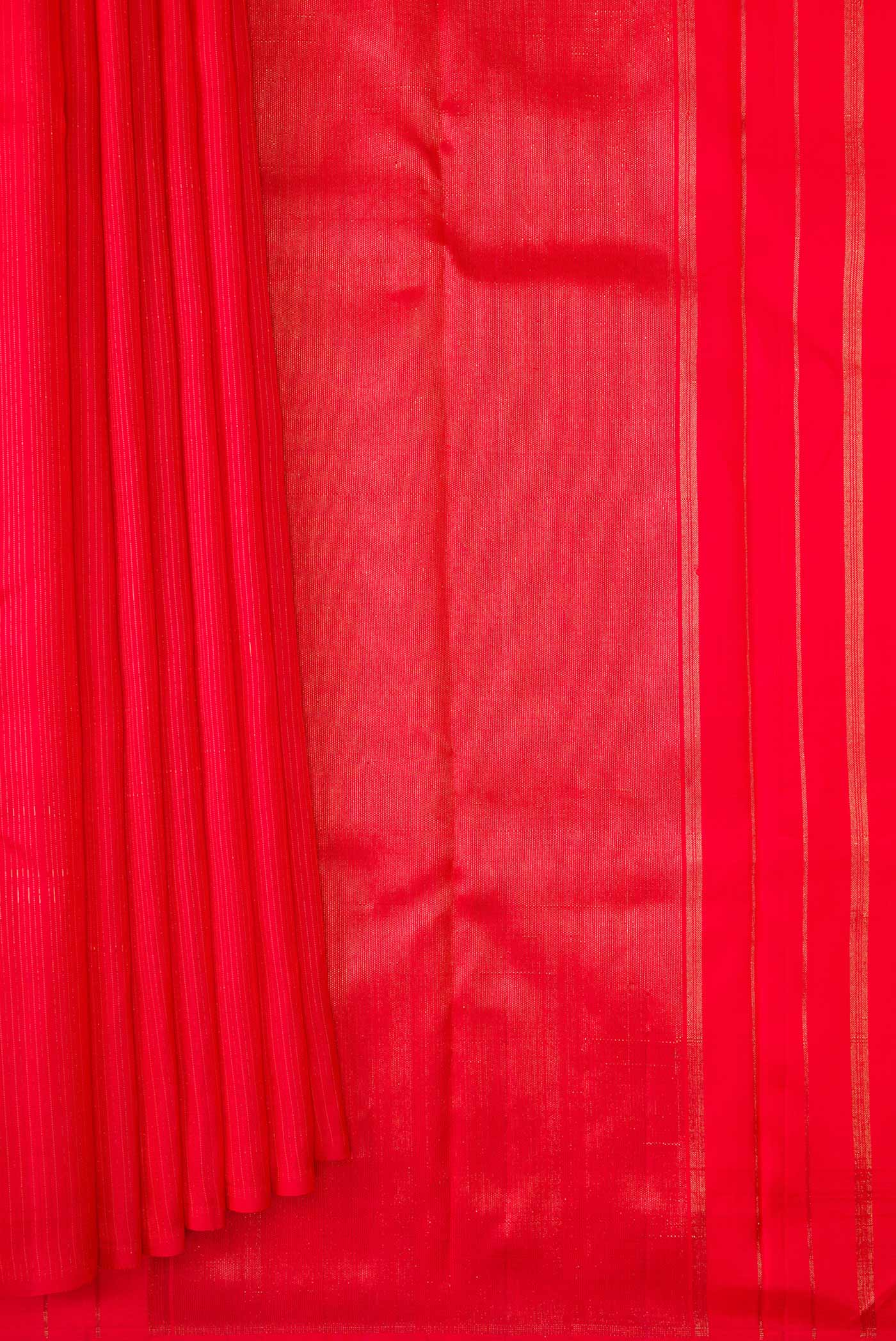 Pleats and pallu of Pure Silk Pure Zari Red Dual Tone Kanjivaram Saree with Stripes on the body and Without Border. 