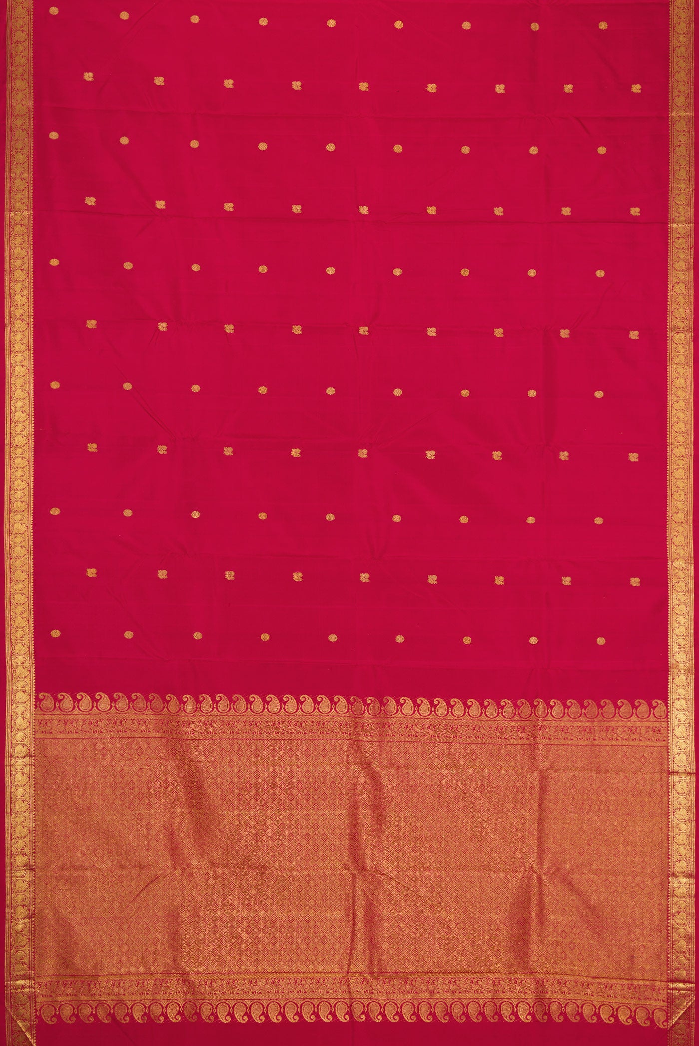 Flat view of Maroon Dual Tone Kanchipuram Silk Saree with Zari Butta on the body and Zari Border. 
