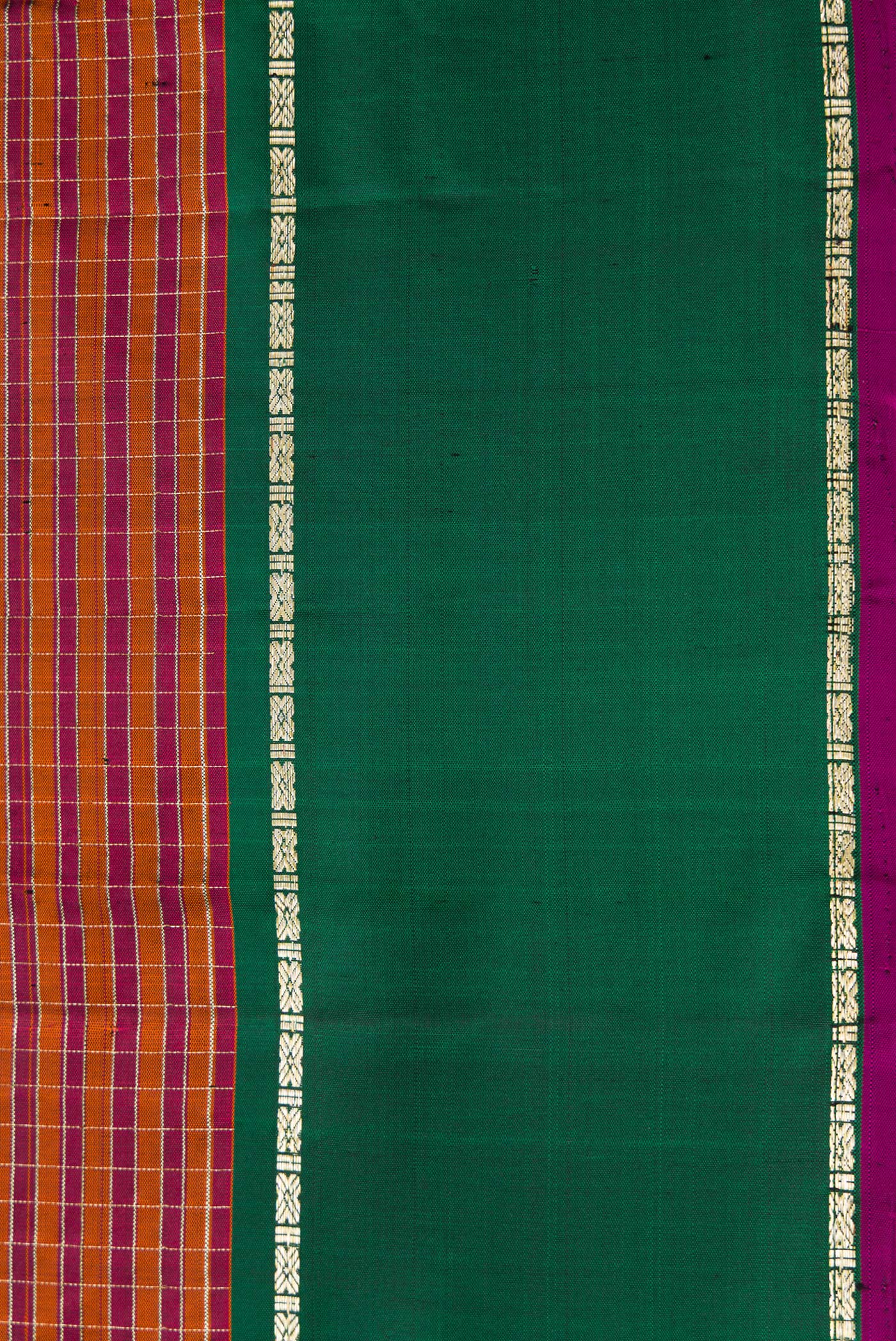 Border image of Orange Dual Tone Kanjivaram Silk Saree with Checked design on the body and Zari Border. 