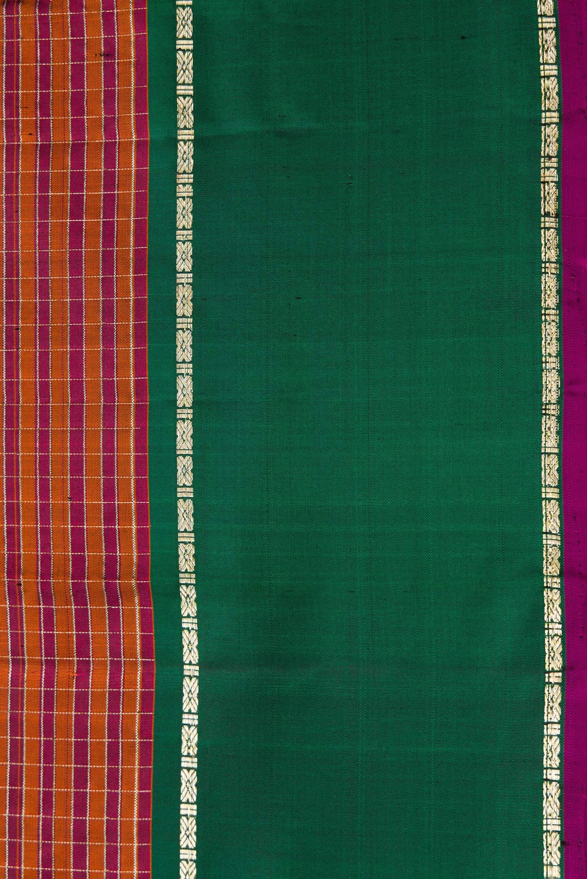 Border image of Orange Dual Tone Kanjivaram Silk Saree with Checked design on the body and Zari Border. 