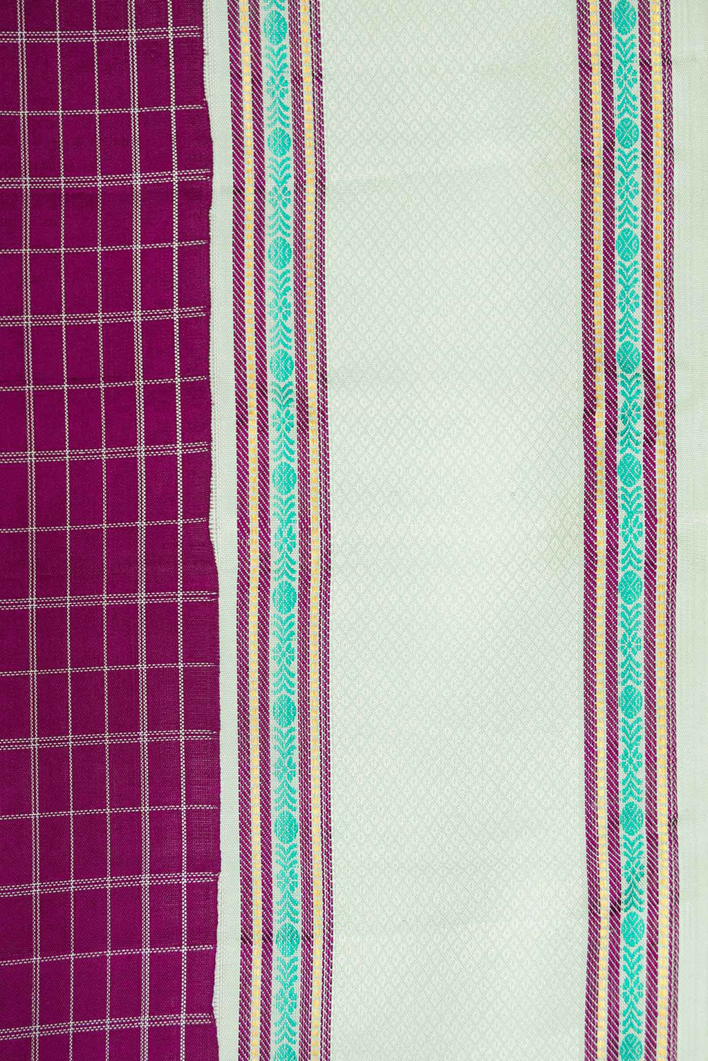 Border image of Pure Silk Pure Zari Purple Dual Tone Kanjivaram Saree with Checked design on the body and Zari And Thread Border. 