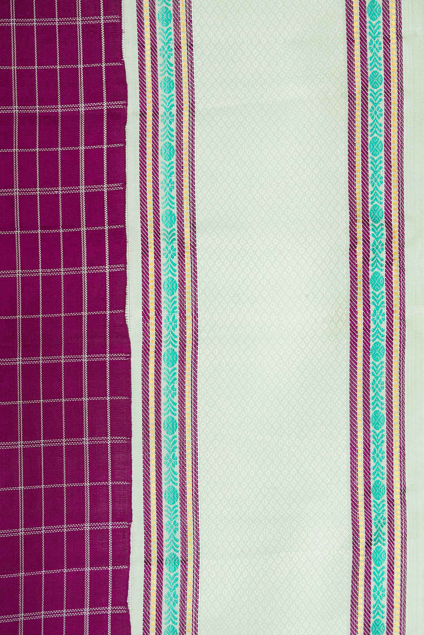 Border image of Pure Silk Pure Zari Purple Dual Tone Kanjivaram Saree with Checked design on the body and Zari And Thread Border. 