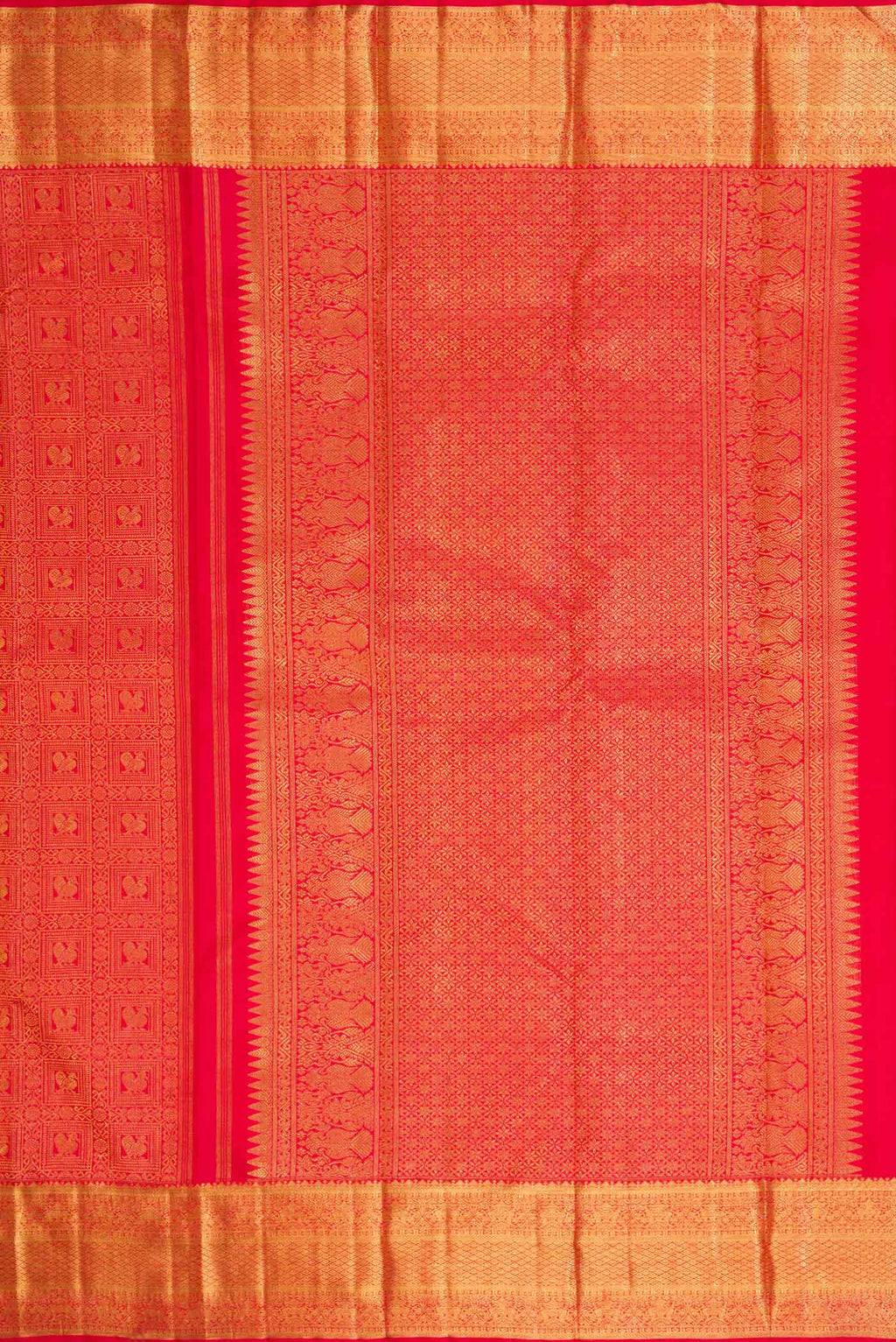Close up image of the pallu of Pure Silk Pure Zari Red Dual Tone Kanchipuram Saree with Zari Brocade on the body and Zari Border