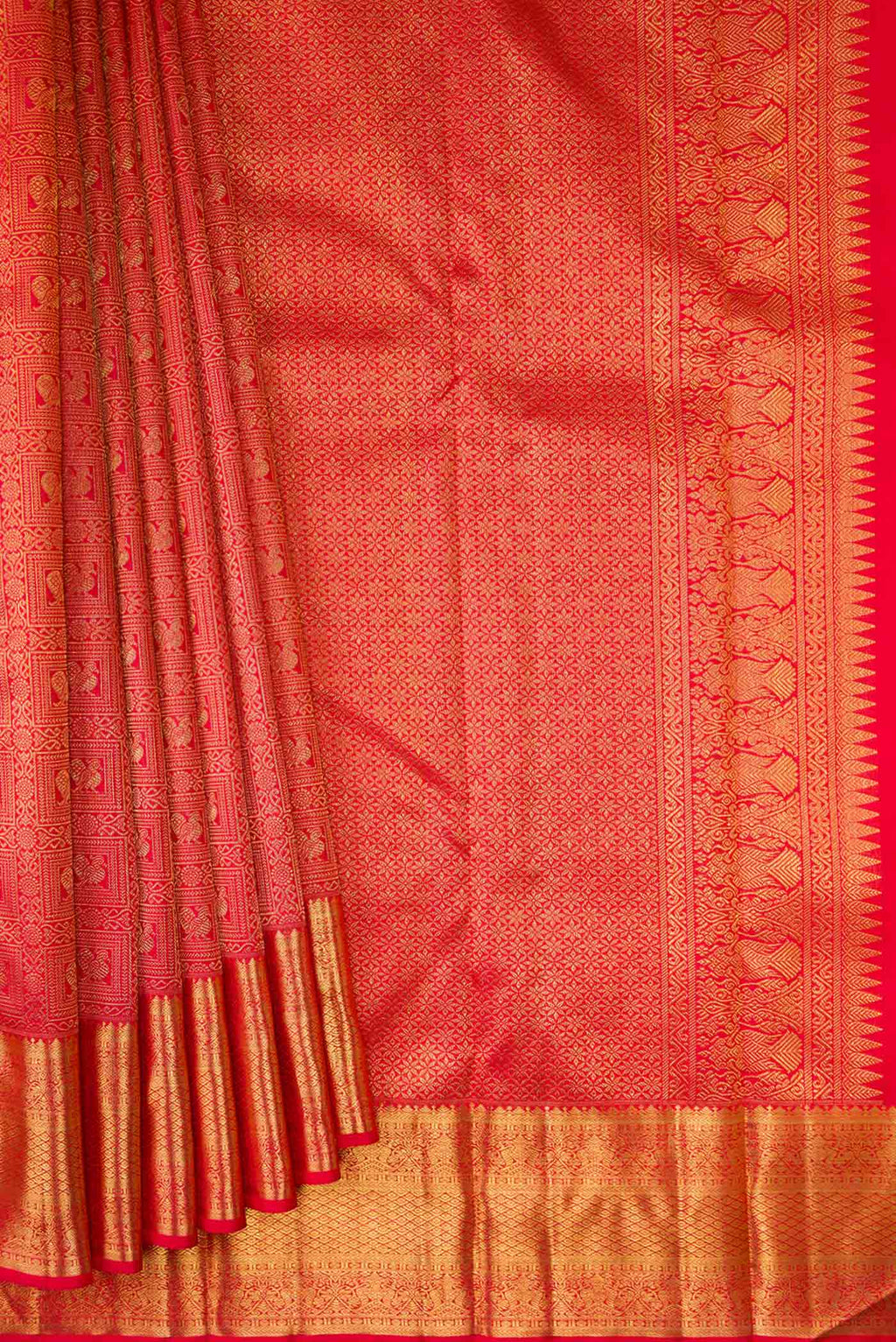 Pleats and pallu of Pure Silk Pure Zari Red Dual Tone Kanchipuram Saree with Zari Brocade on the body and Zari Border