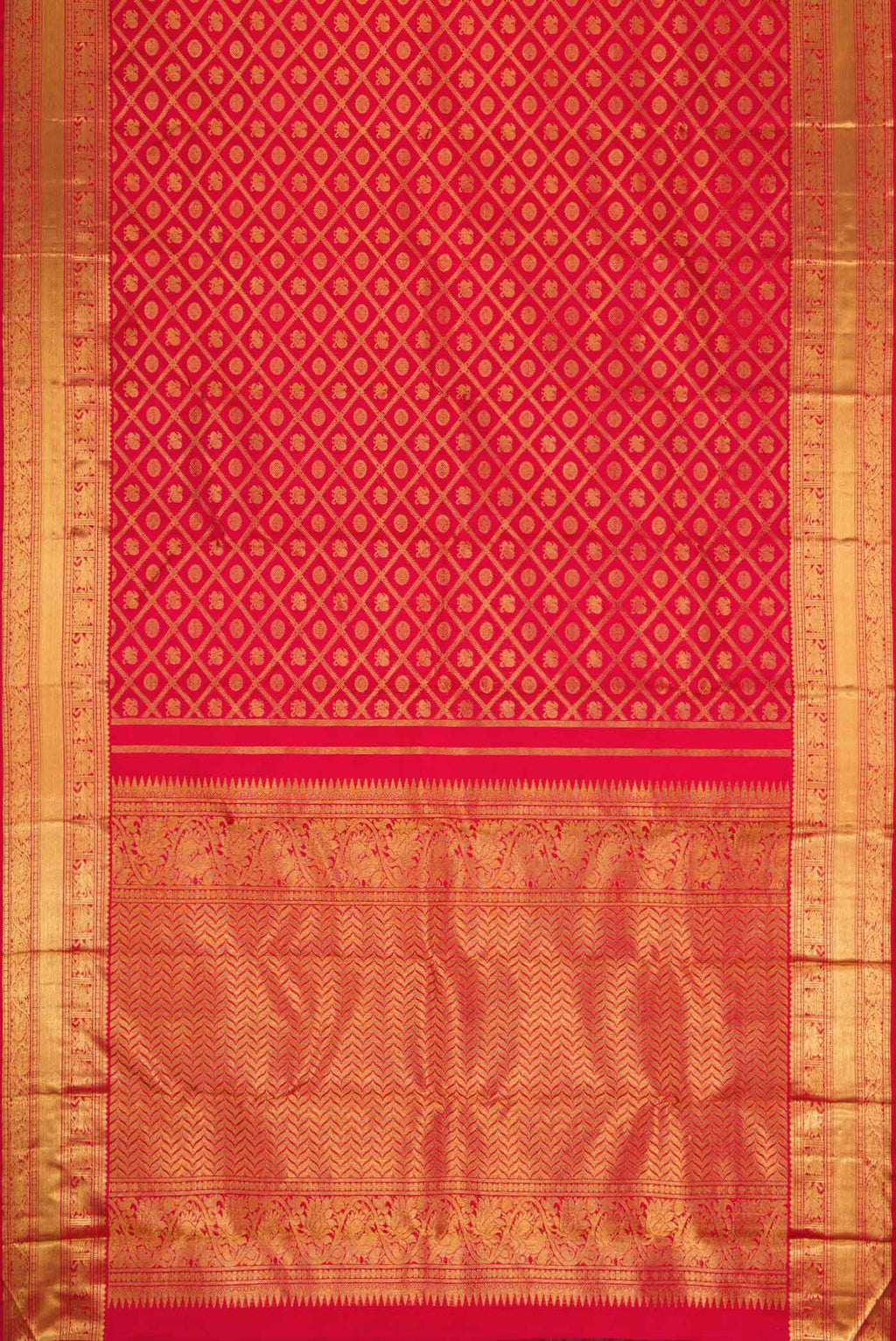 Flat view of Pure Silk Pure Zari Red Dual Tone Kanchipuram Saree with Zari Brocade on the body and Zari Border