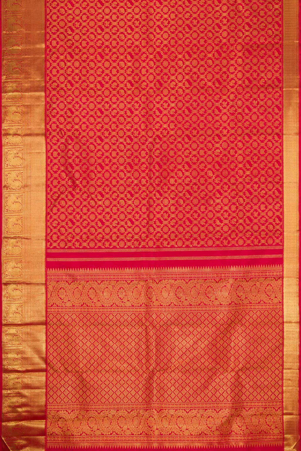 Flat view of Pure Silk Pure Zari Red Dual Tone Kanchipuram Saree with Zari Brocade on the body and Zari Border