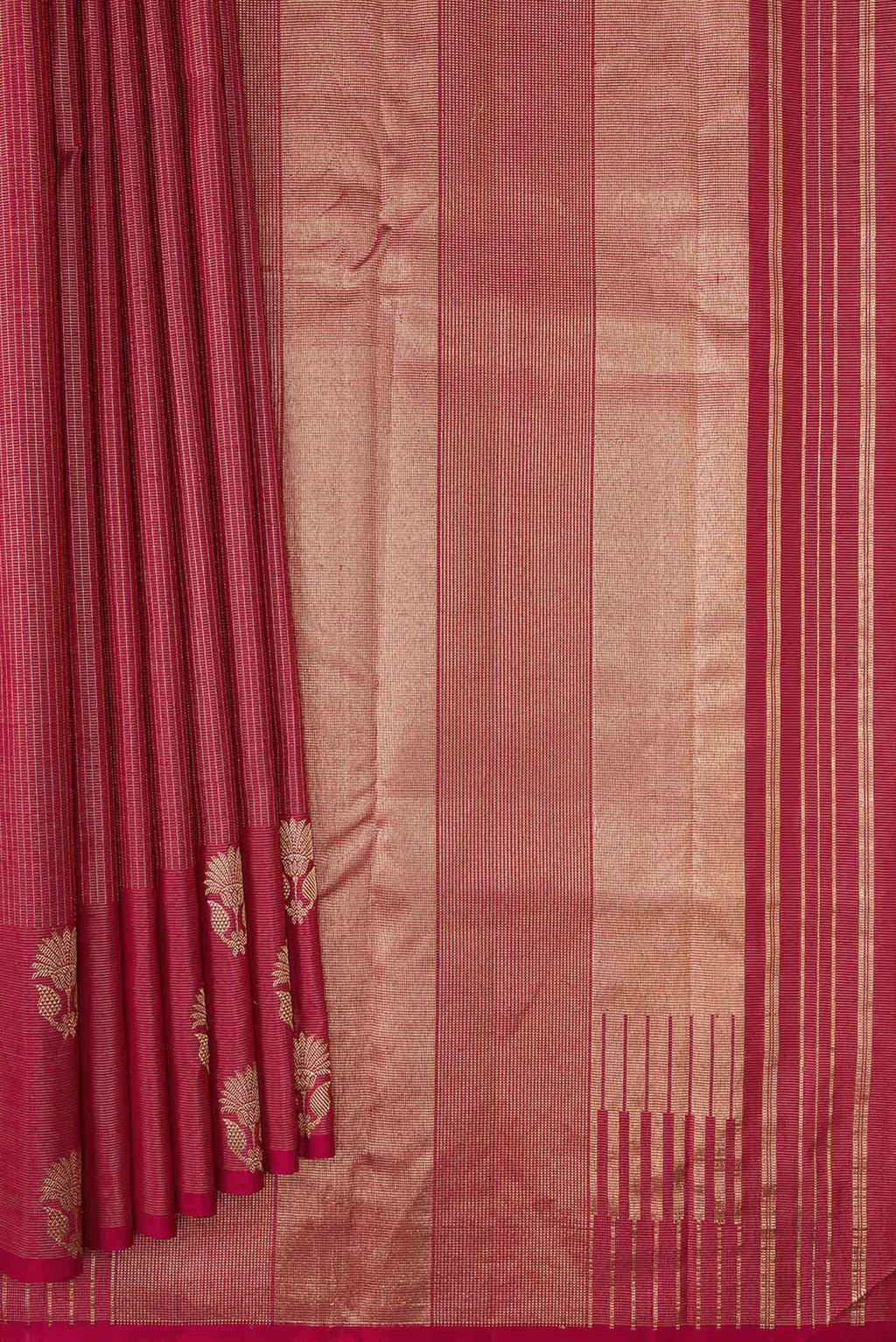 Pleats and pallu of Maroon Dual Tone Kanjivaram Silk Saree with Stripes on the body and Fancy Border. 