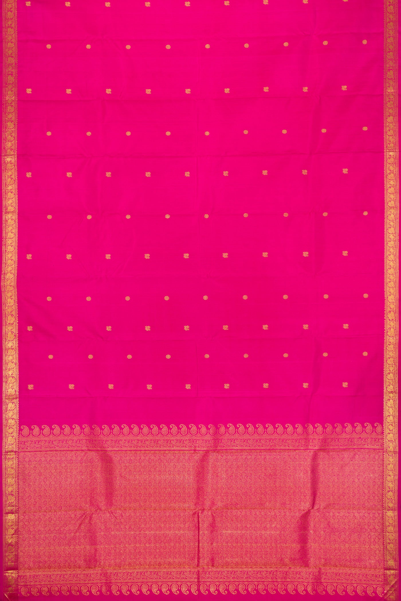 Flat view of Pink Dual Tone Kanchipuram Silk Saree with Zari Butta on the body and Zari Border. 