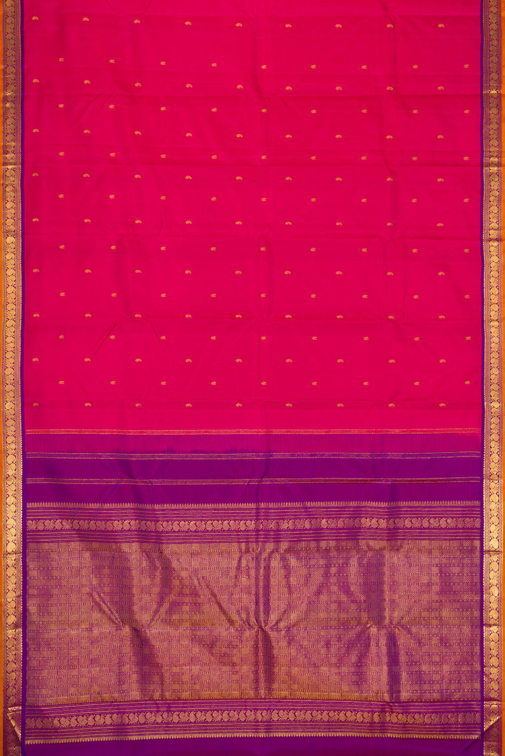 Flat view of Pink Dual Tone Kanchipuram Silk Saree with Zari Butta on the body and Zari Border. 