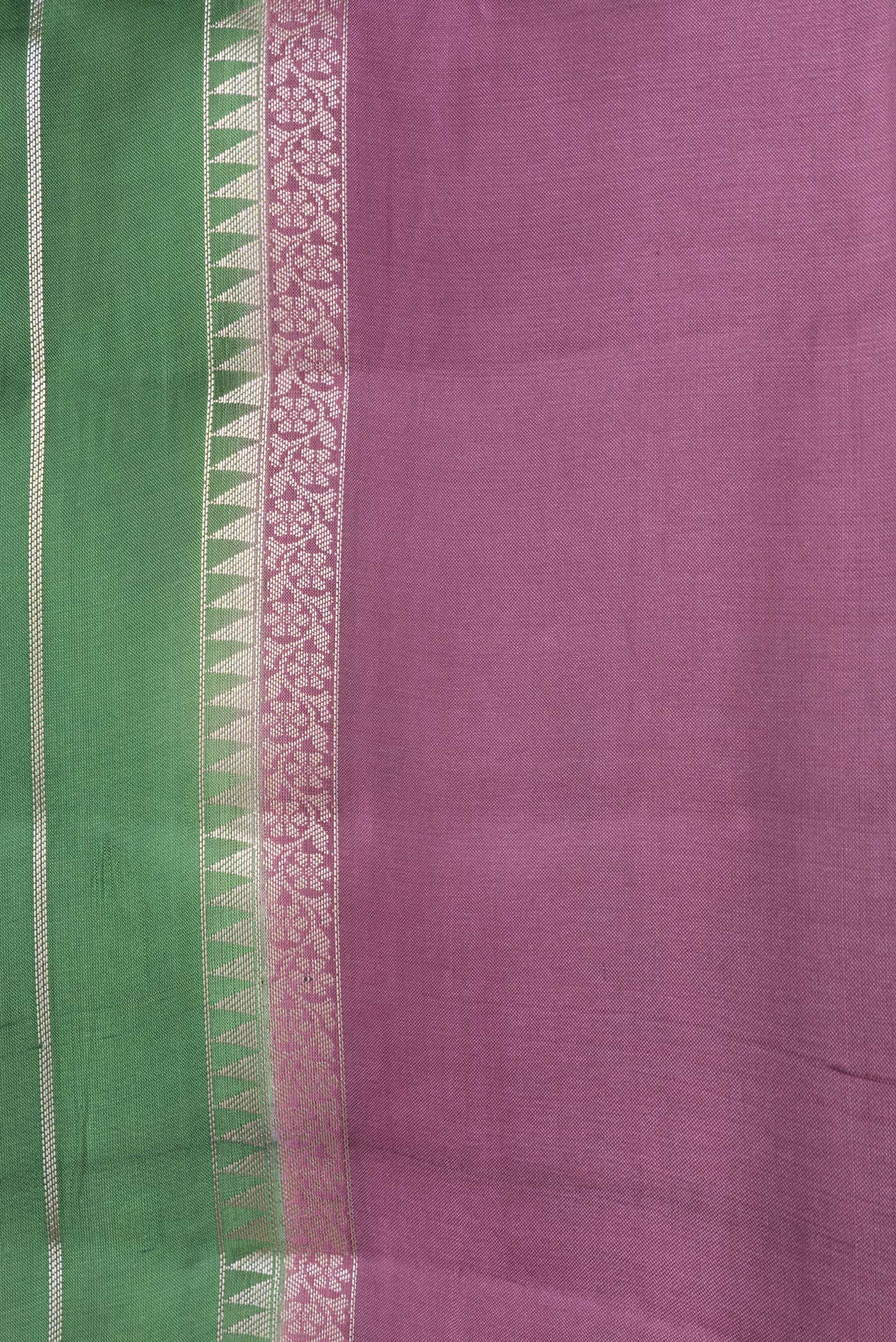 Border image of Green Dual Tone Tussar Silk Saree with Stripes on the body and Zari Border. 