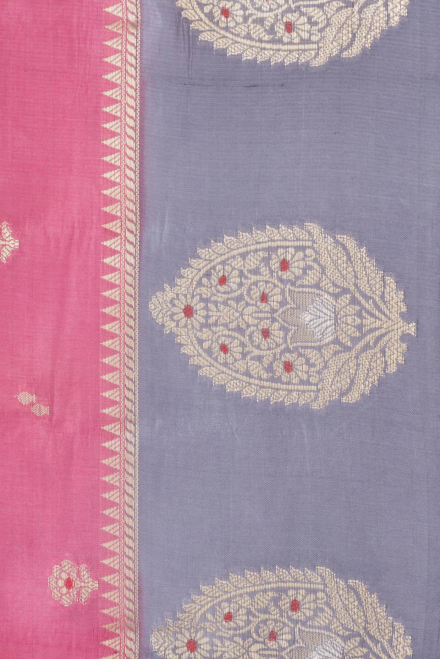 Border image of Pink Dual Tone Tussar Silk Saree with Zari Butta on the body and Fancy Border. 