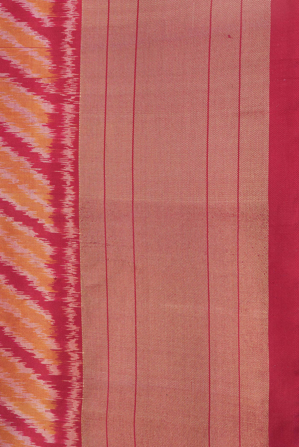 Border image of Maroon Dual Tone Double Ikat Saree with Ikat Print on the body and Plain Border. 