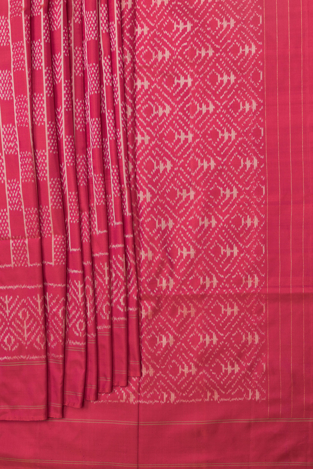 Pleats and pallu of Pink Dual Tone Double Ikat Saree with Ikat Print on the body and Plain Border. 