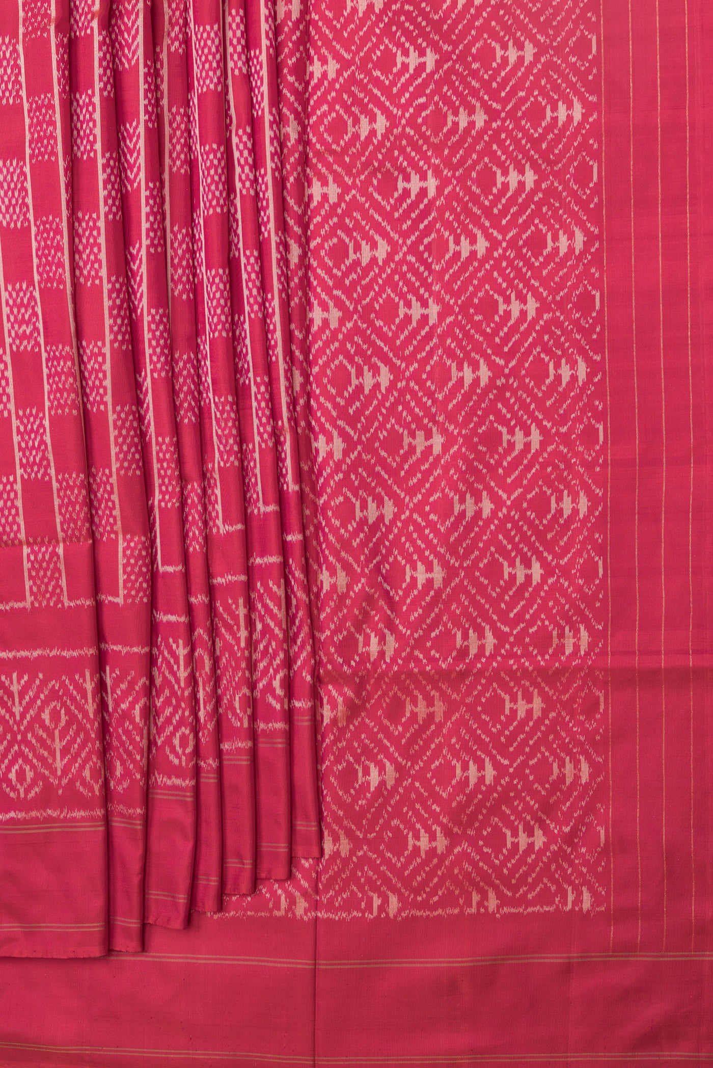 Pleats and pallu of Pink Dual Tone Double Ikat Saree with Ikat Print on the body and Plain Border. 