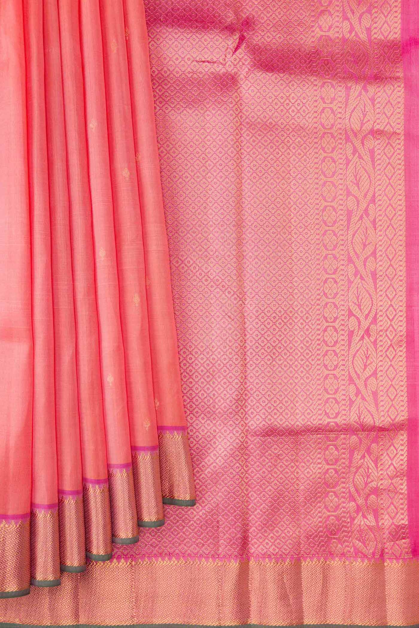 pleats pallu