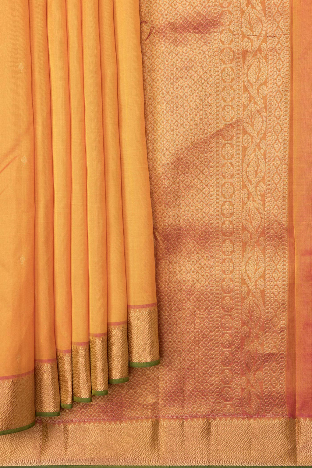 Pleats and pallu of Orange Dual Tone Kanjivaram Silk Saree with Zari Butta on the body and Zari Border. 