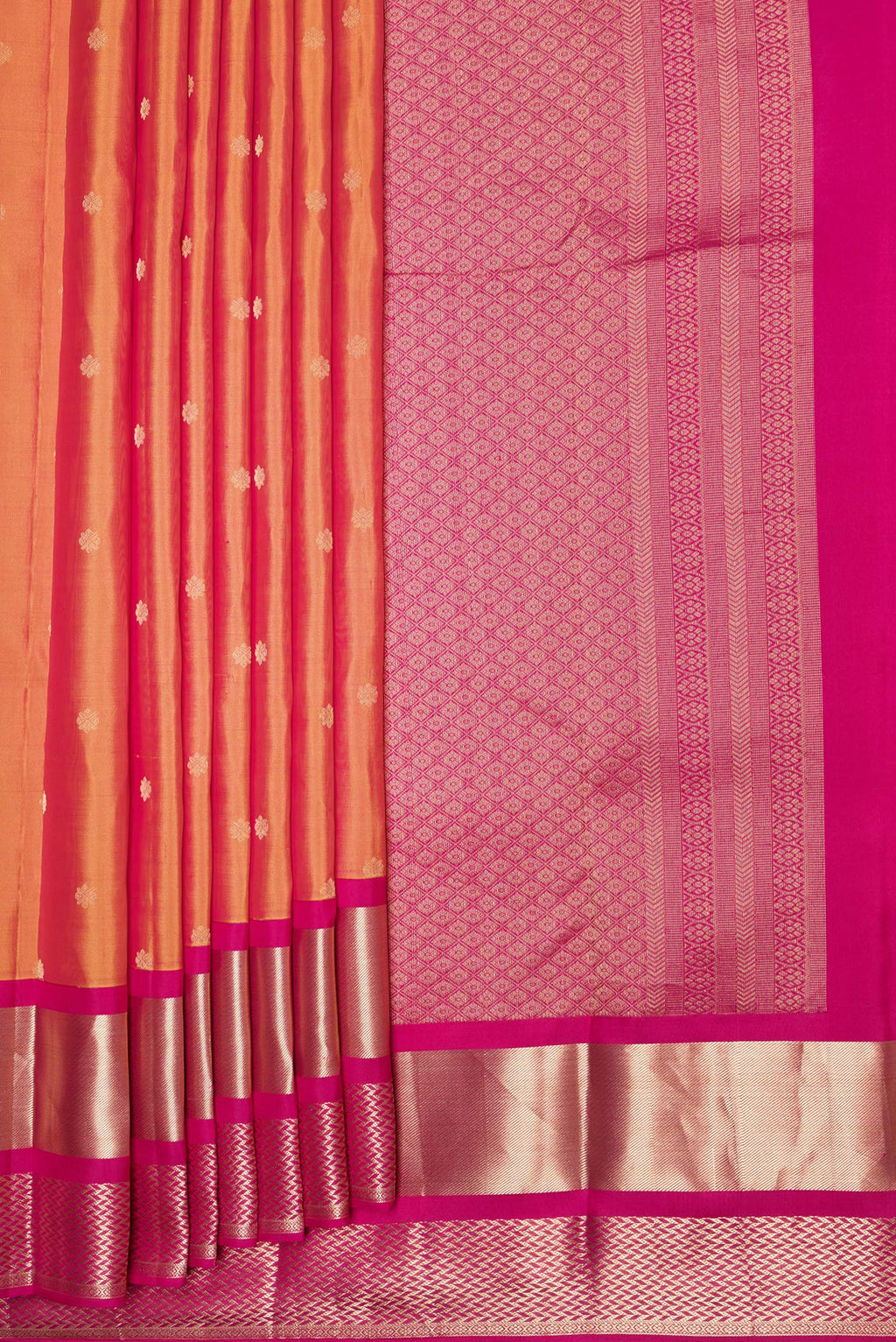 Pleats and pallu of Mustard Dual Tone Kanchipuram Silk Saree with Zari Butta on the body and Zari Border. 