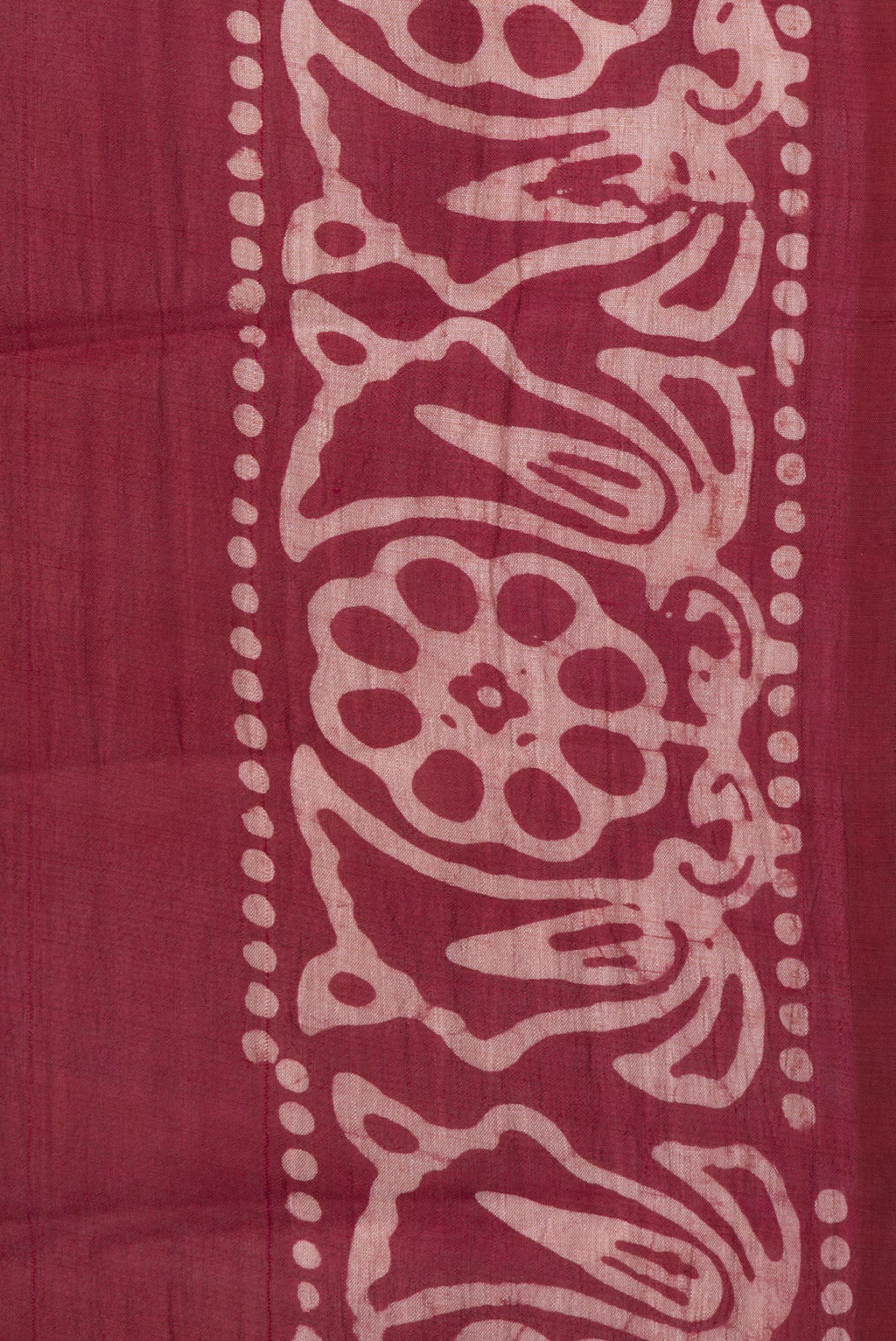 Border image of Maroon Dual Tone Tussar Silk Saree with Batik Print on the body and Printed Border. 