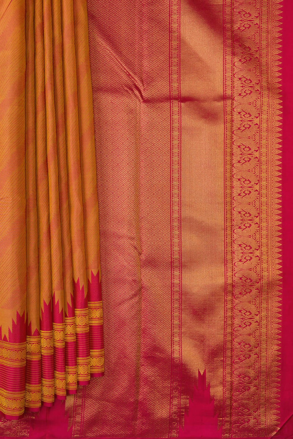 Pleats and pallu of Mustard Dual Tone Kanchipuram Silk Saree with Jacquard design on the body and Temple Border. 