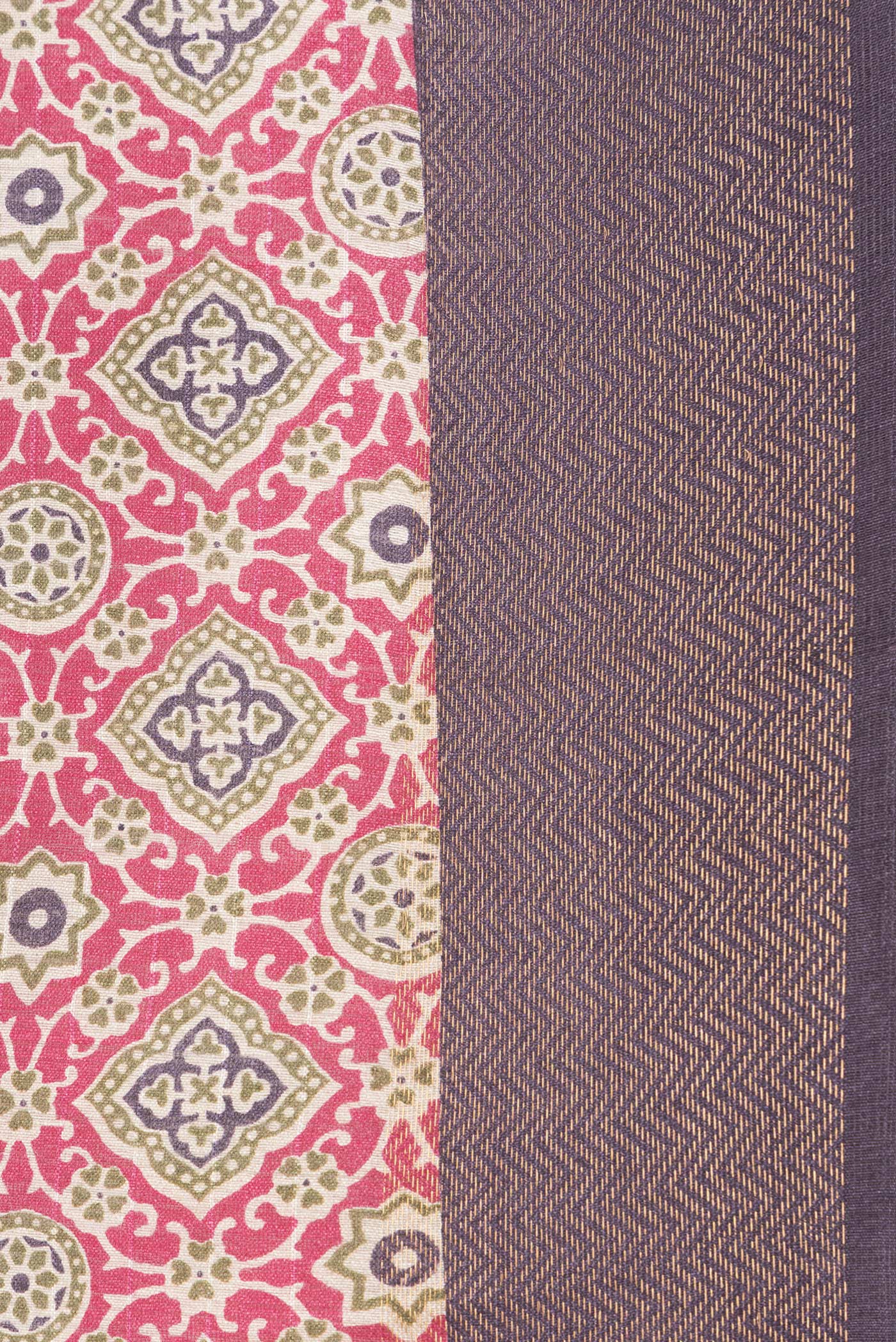 Border image of Magenta Dual Tone Tussar Silk Saree with Printed design on the body and Zari Border. 