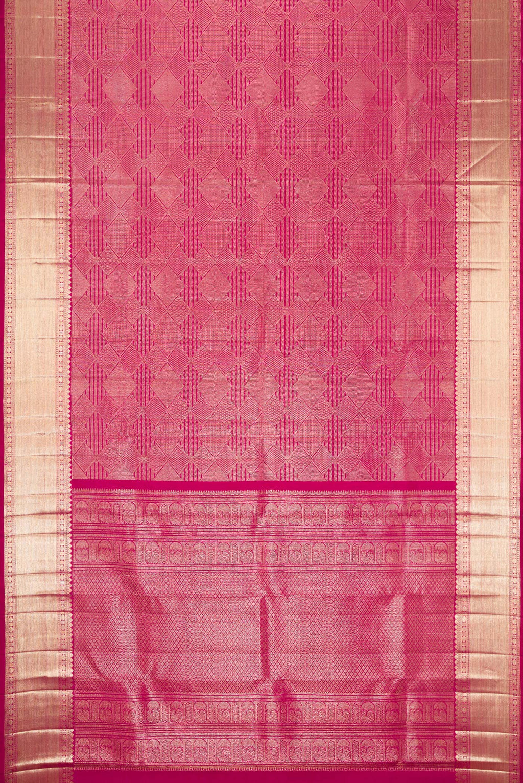 Flat view of Magenta Dual Tone Kanchipuram Silk Saree with Zari Brocade on the body and Zari Border. 