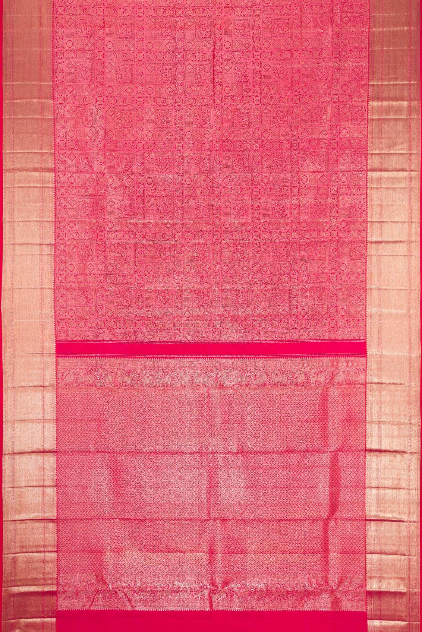 Flat view of Pink Dual Tone Kanchipuram Silk Saree with Zari Brocade on the body and Zari Border. 