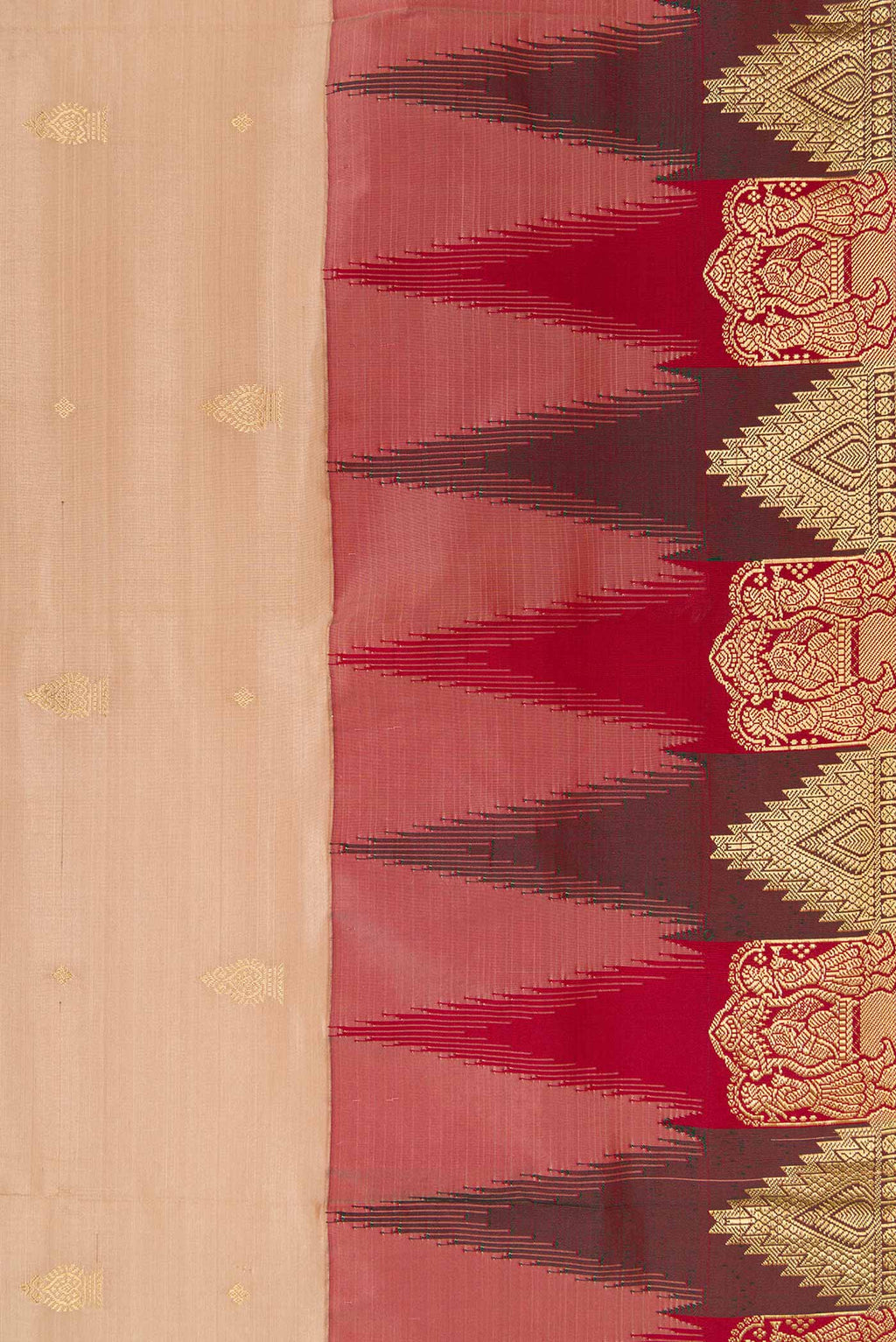 Border image of Beige Dual Tone Kanchipuram Silk Saree with Zari Butta on the body and Temple Border. 