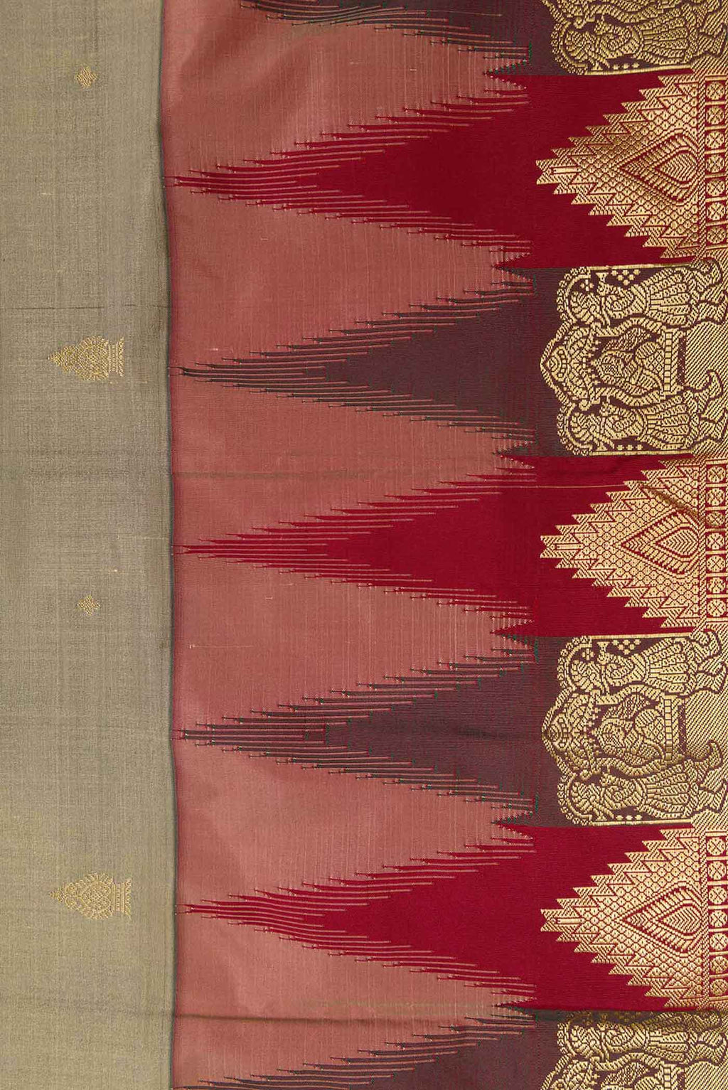 Border image of Grey Dual Tone Kanchipuram Silk Saree with Zari Butta on the body and Temple Border. 