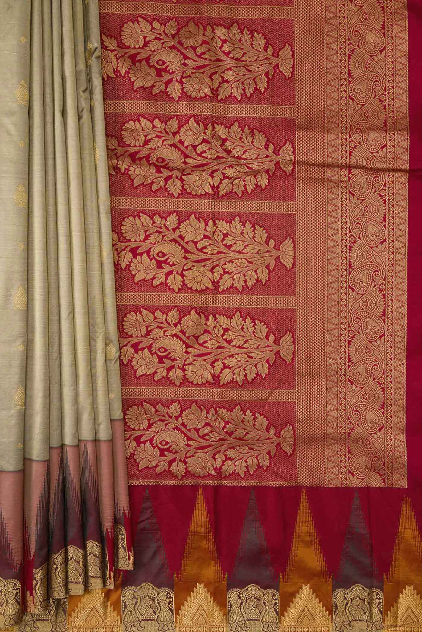 Pleats and pallu of Grey Dual Tone Kanchipuram Silk Saree with Zari Butta on the body and Temple Border. 