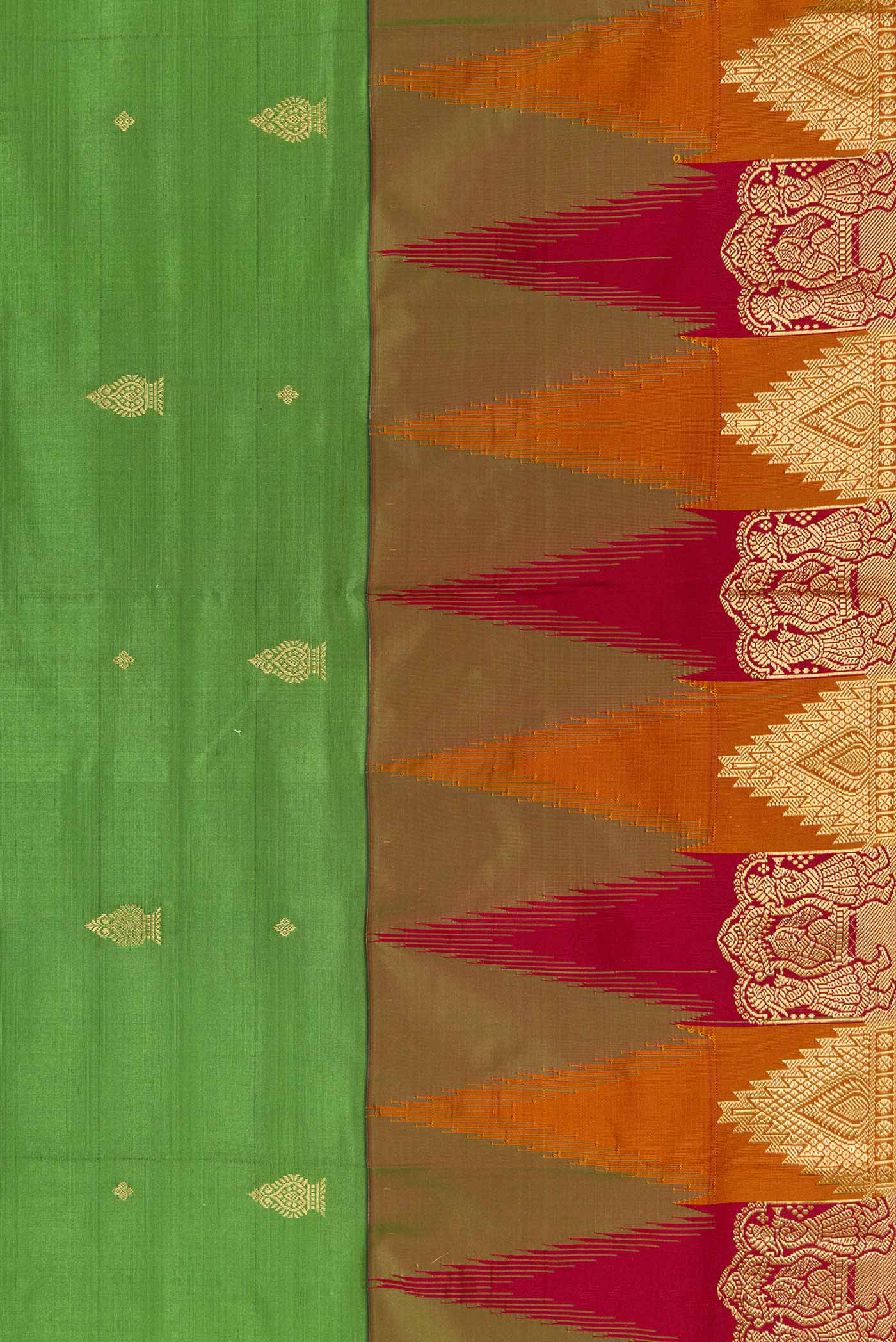 Border image of Green Dual Tone Kanchipuram Silk Saree with Zari Butta on the body and Temple Border. 