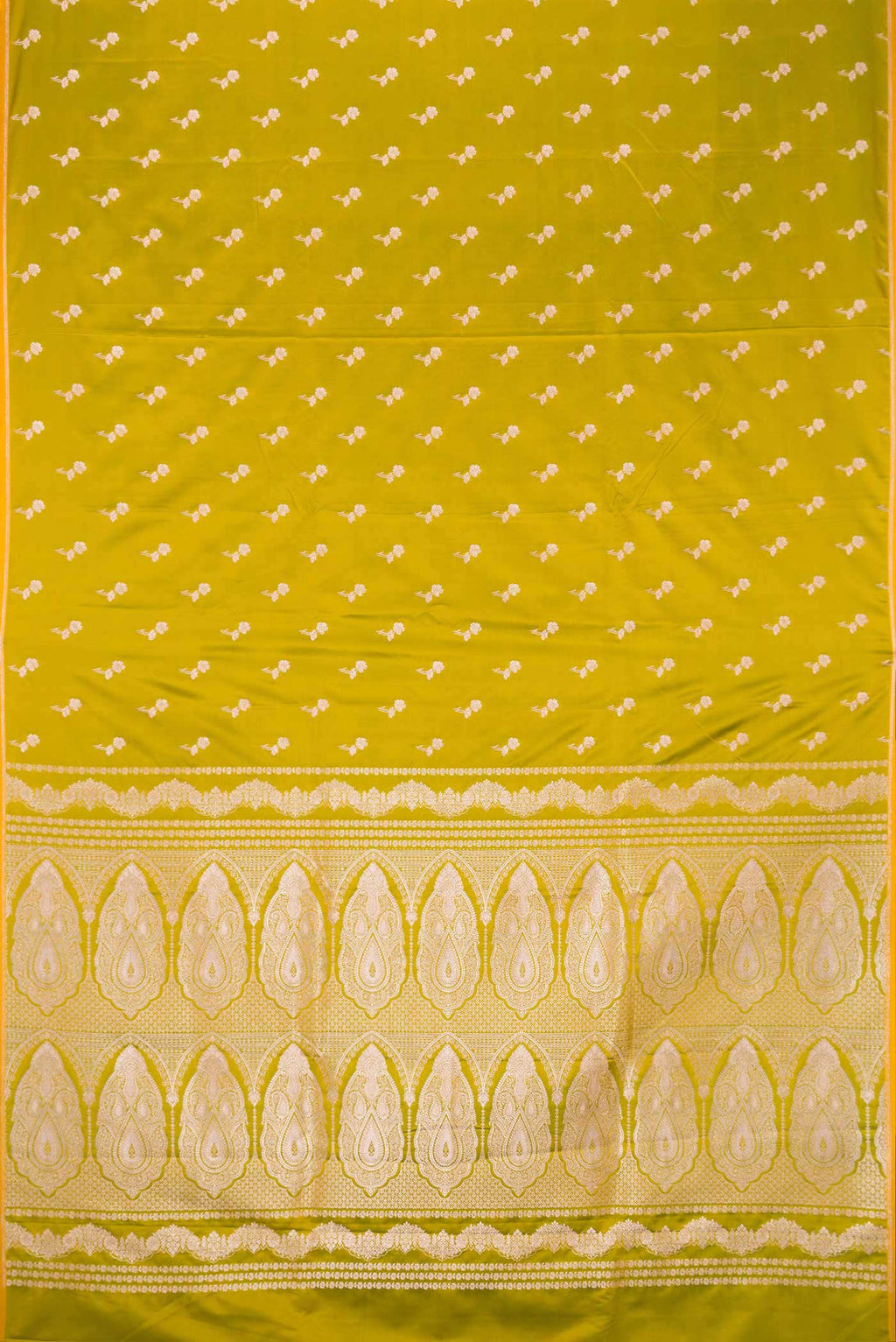 Flat view of Mehandi Green Dual Tone Blended Banarasi Silk Saree with Zari Butta on the body and Zari Border. 