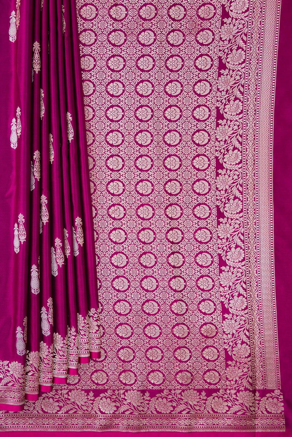 Pleats and pallu of Burgundy Dual Tone Banarasi Silk Saree with Zari Butta on the body and Zari Border. 