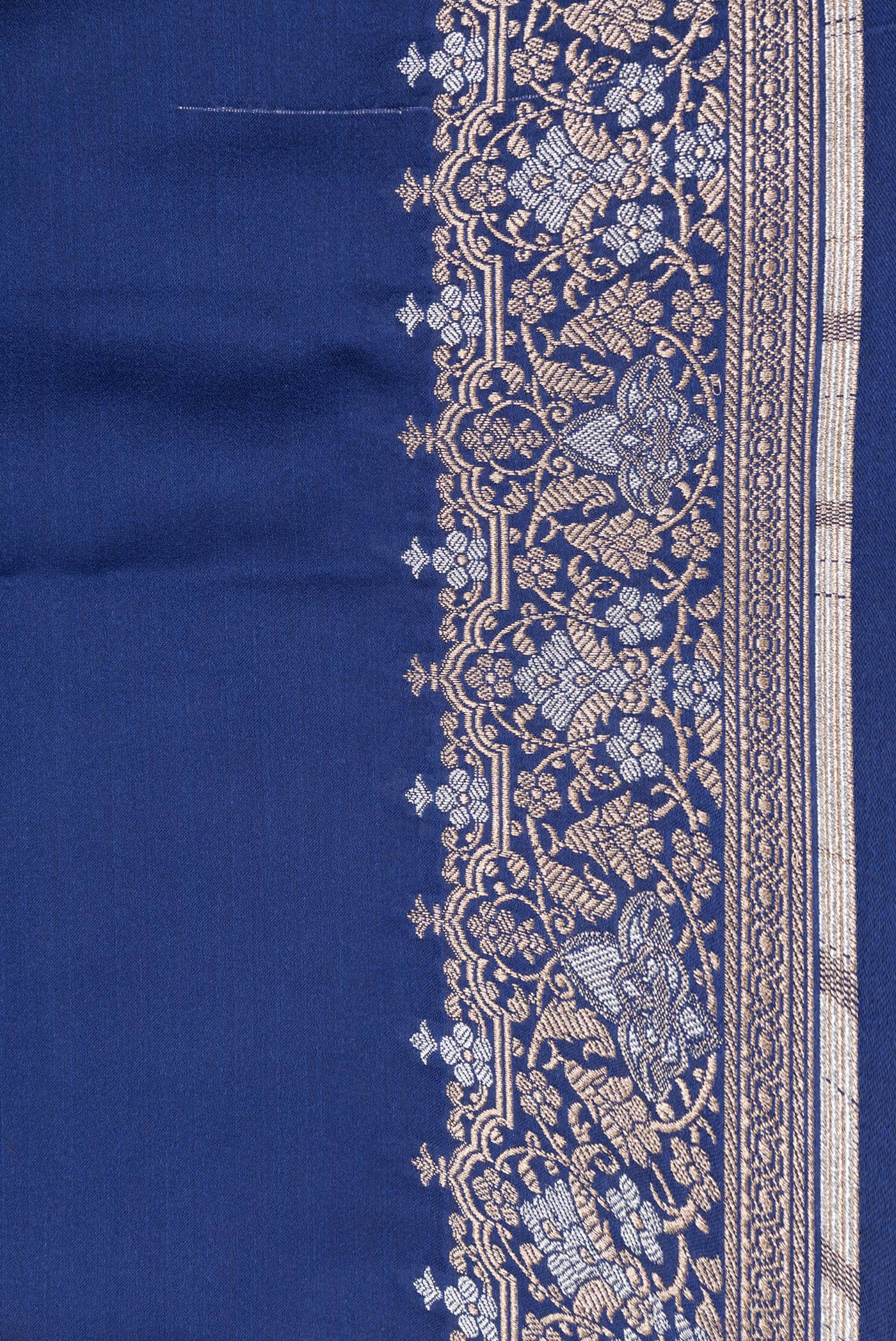 Border image of Navy Blue Dual Tone Blended Banarasi Silk Saree with Plain Body and Fancy Border. 