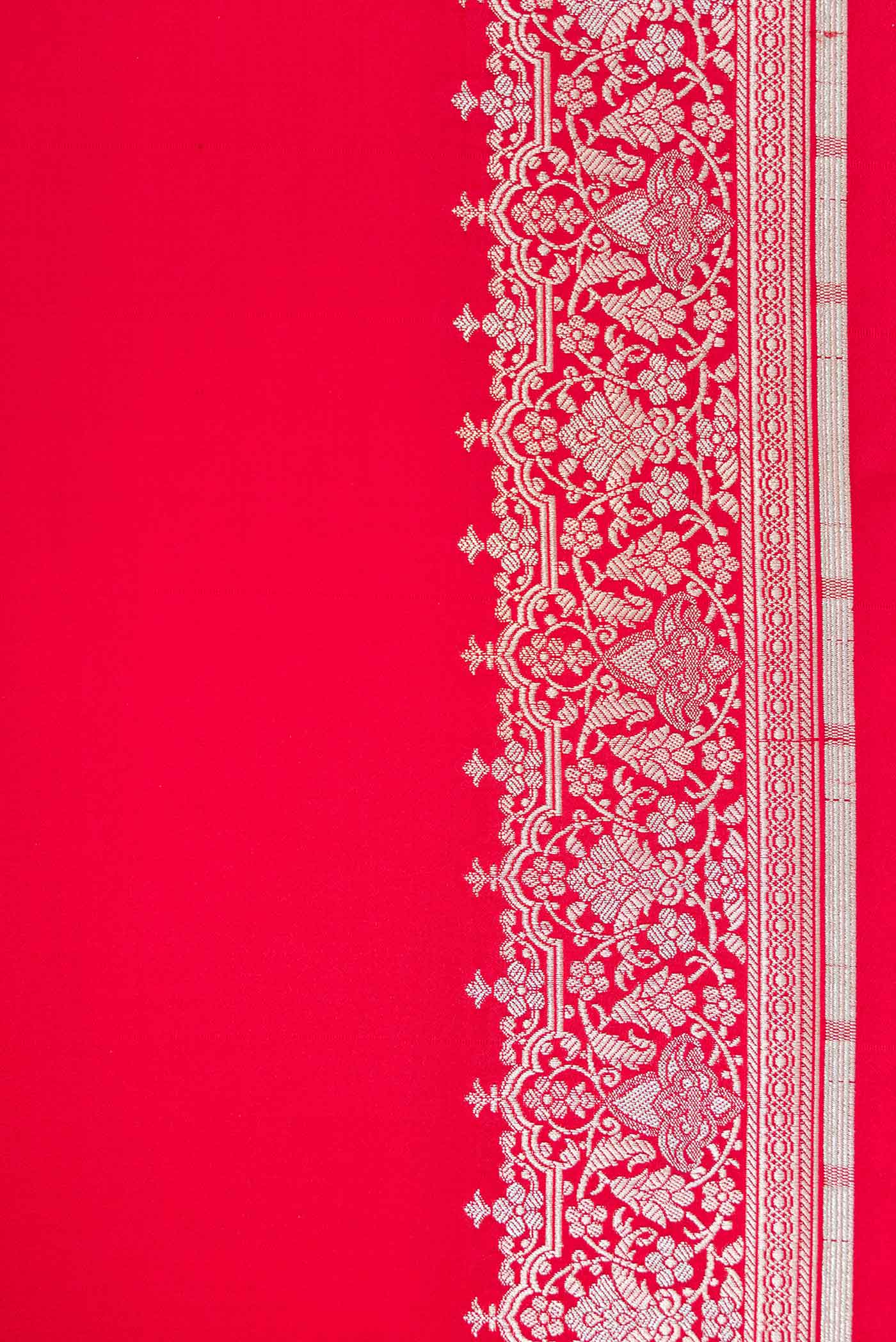 Border image of Red Dual Tone Blended Banarasi Silk Saree with Plain Body and Fancy Border. 