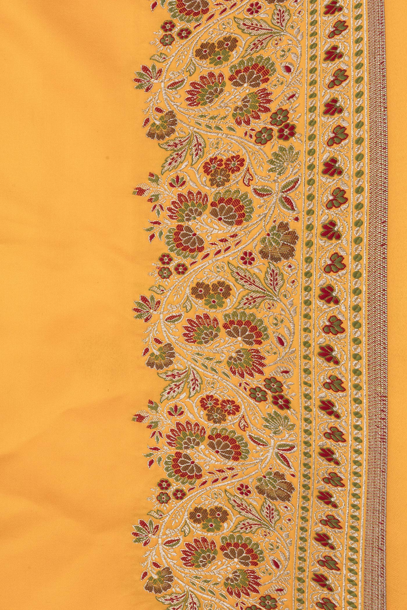 Border image of Yellow Dual Tone Blended Banarasi Silk Saree with Plain Body and Fancy Border. 