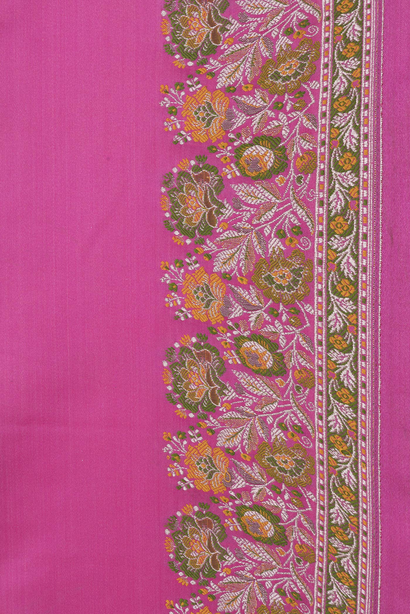 Border image of Pink Dual Tone Blended Banarasi Silk Saree with Plain Body and Fancy Border. 