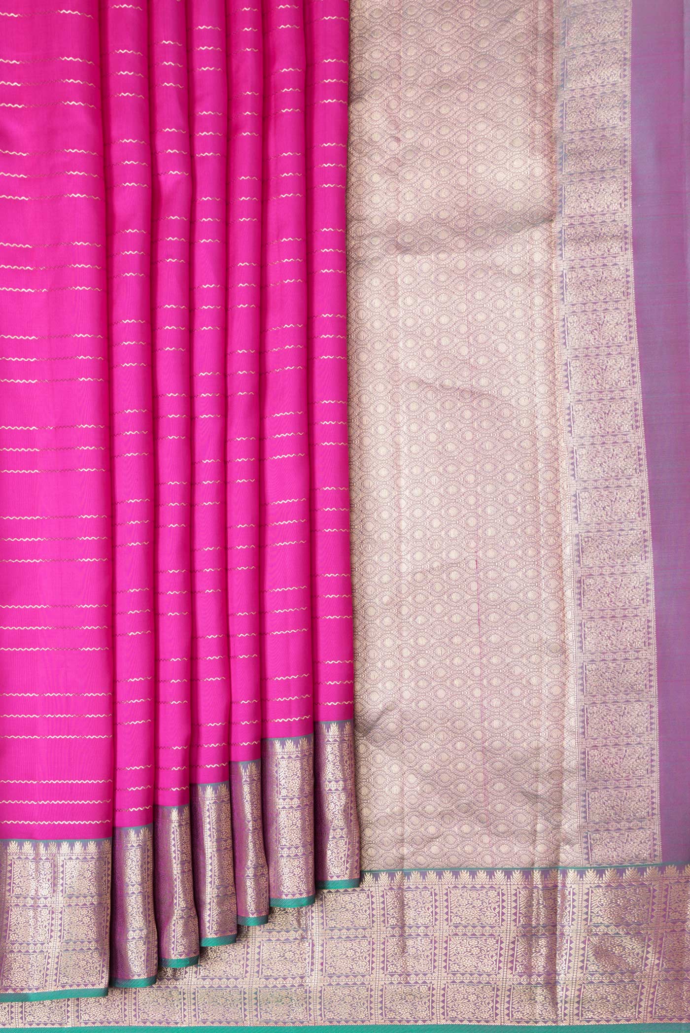 Pleats and pallu of Pink Dual Tone Kanchipuram Silk Saree with Stripes on the body and Zari Border. 