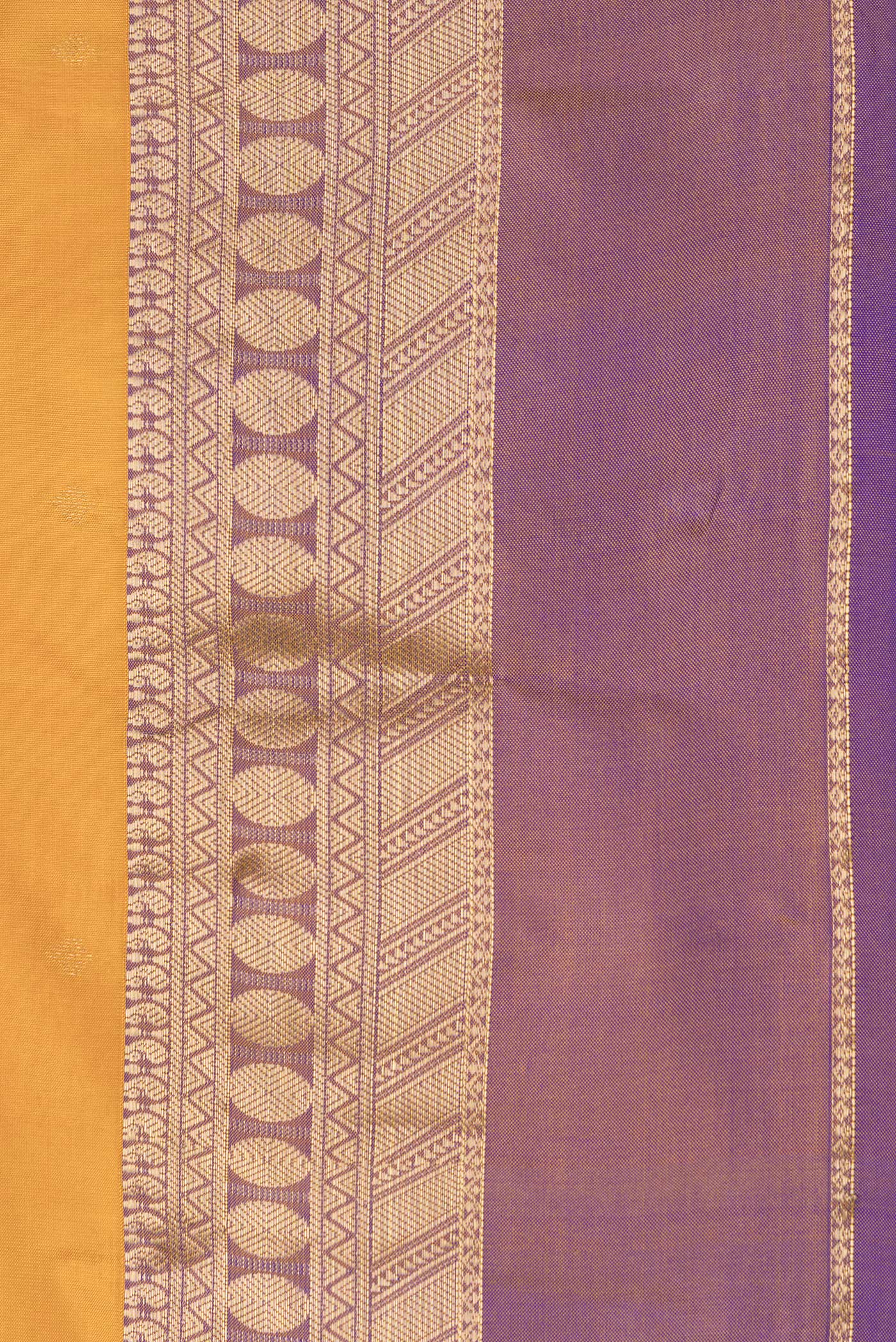 Border image of Mustard Dual Tone Kanchipuram Silk Saree with Zari Butta on the body and Zari Border. 