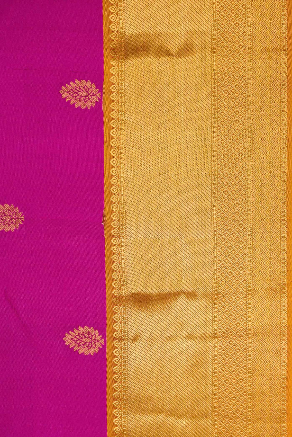 Border image of Magenta Dual Tone Kanjivaram Silk Saree with Zari Butta on the body and Zari Border. 