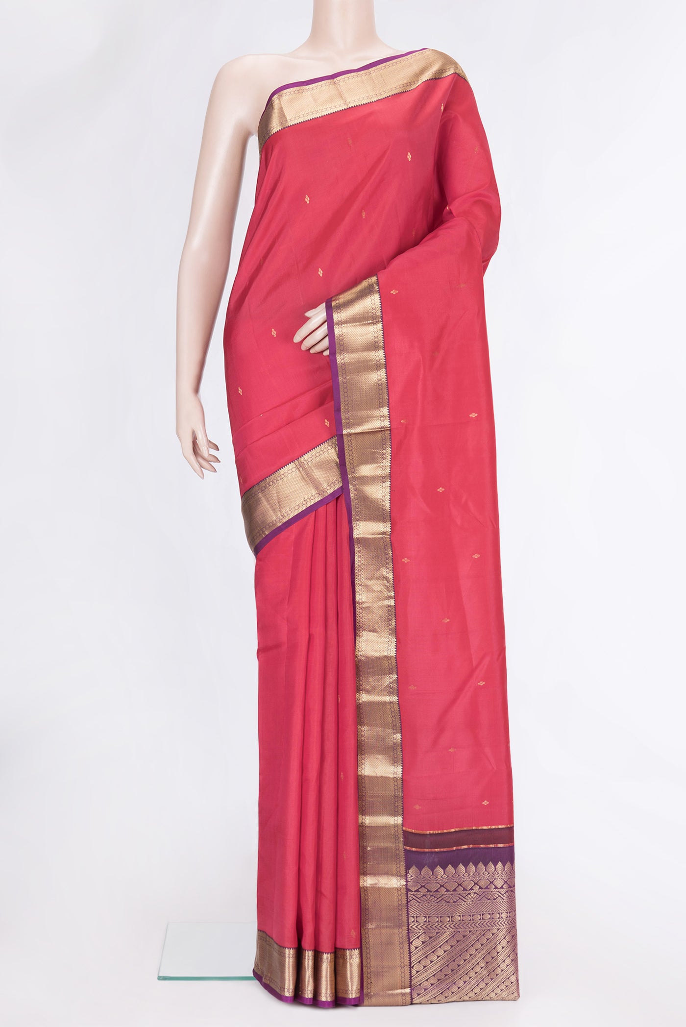 Pink Dual Tone Kanchipuram Silk Saree with Zari Butta on the body and Zari Border.  displayed on a mannequin