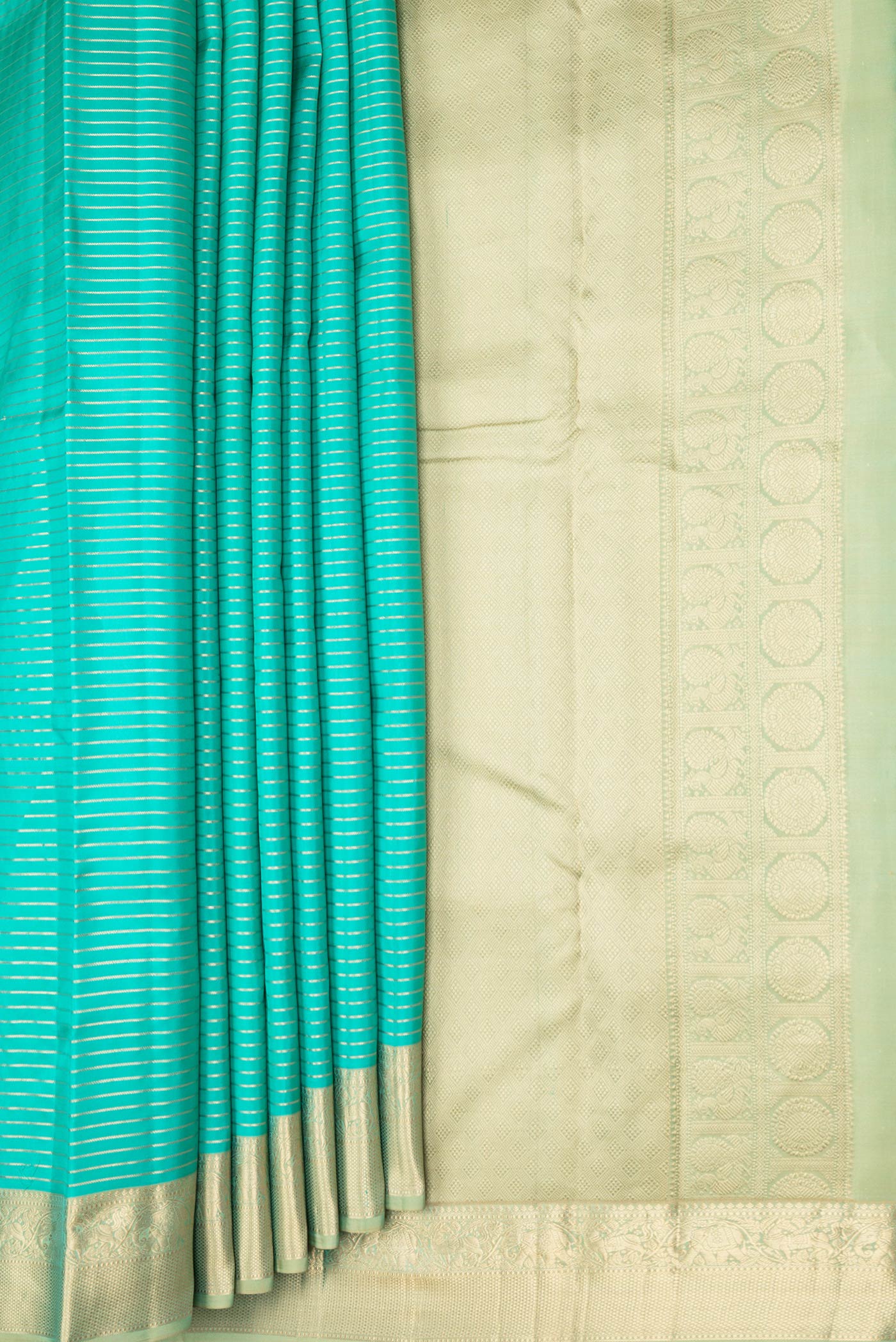 Pleats and pallu of Sea Green Dual Tone Kanjivaram Silk Saree with Stripes on the body and Zari Border. 