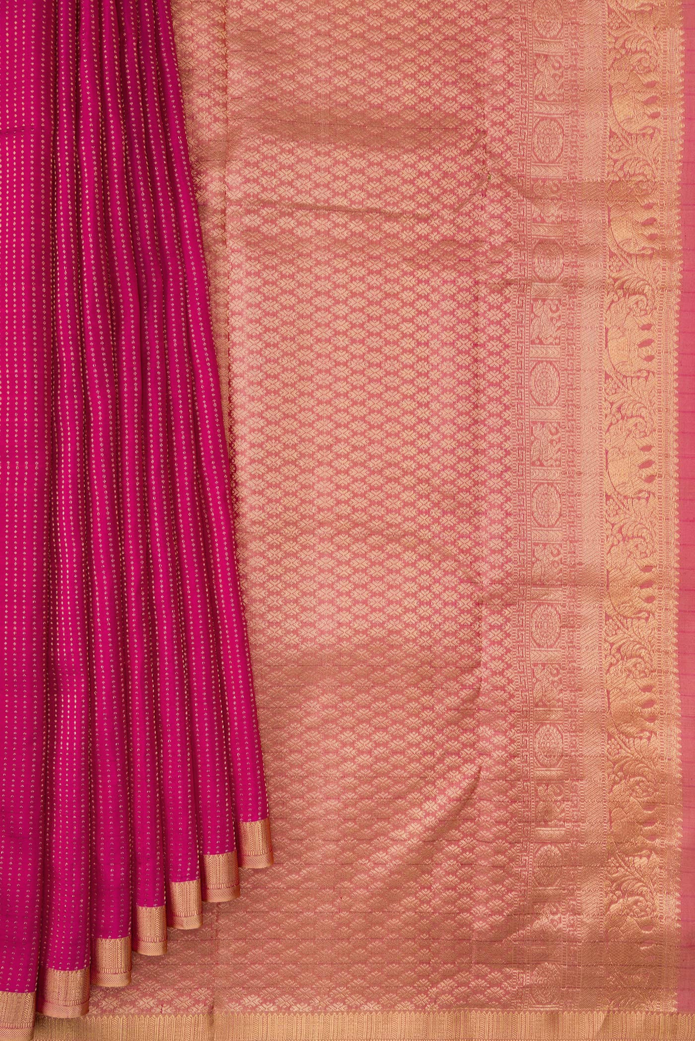 Pleats and pallu of Pink Dual Tone Kanchipuram Silk Saree with Stripes on the body and Zari Border. 